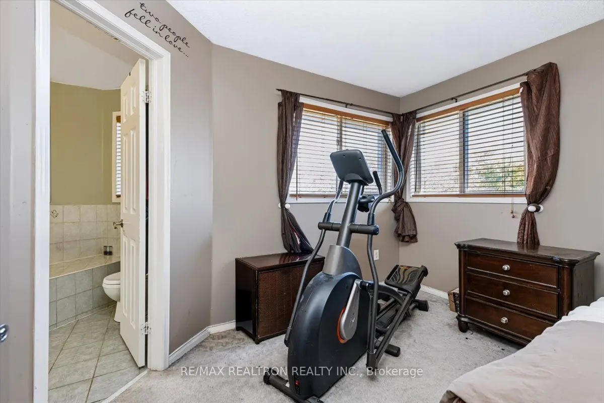 5 Widgeon Street