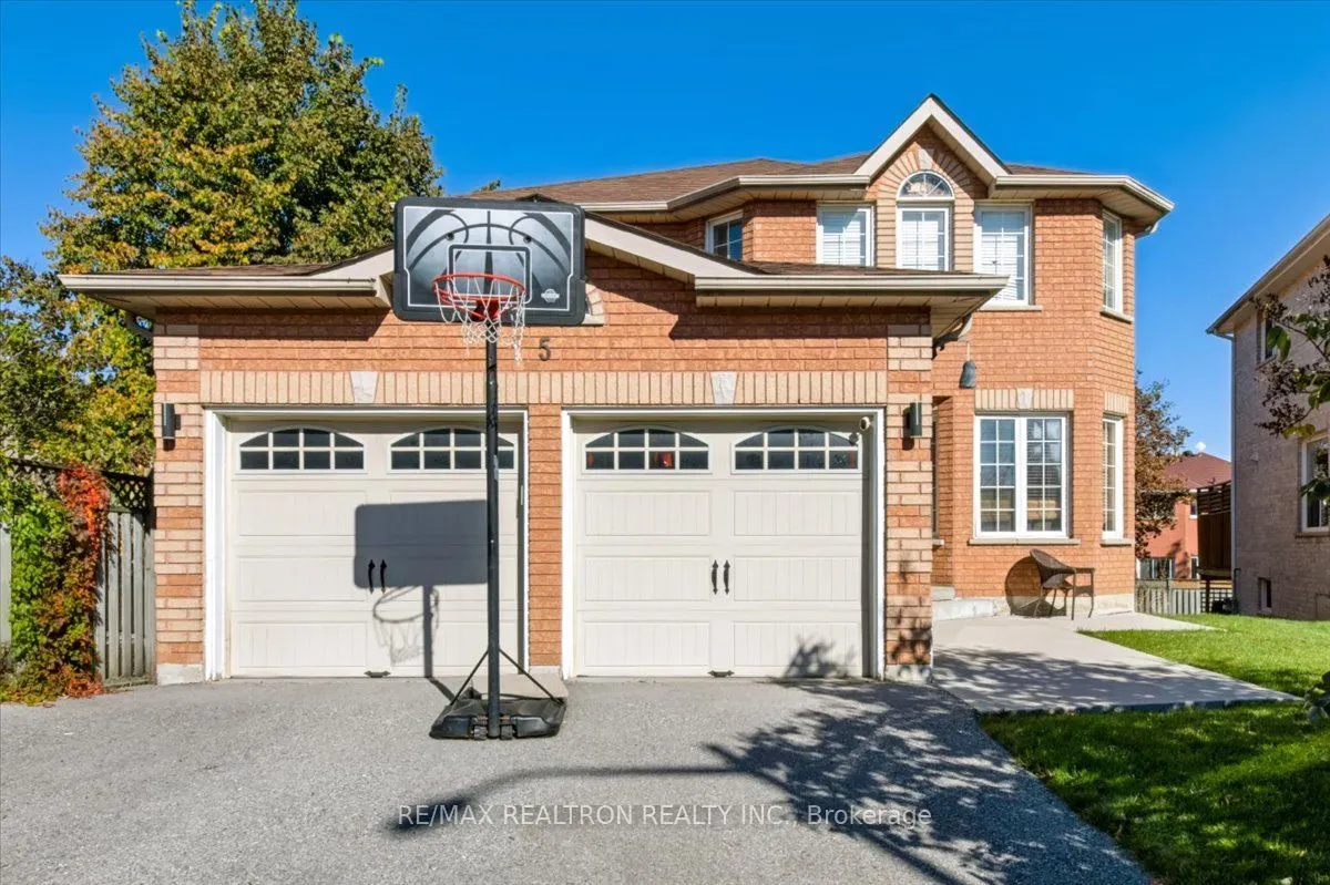 5 Widgeon Street