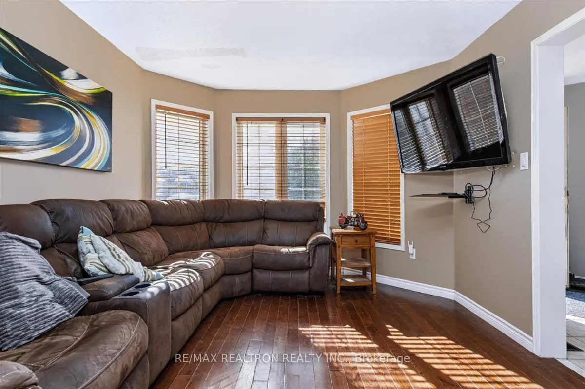 5 Widgeon Street