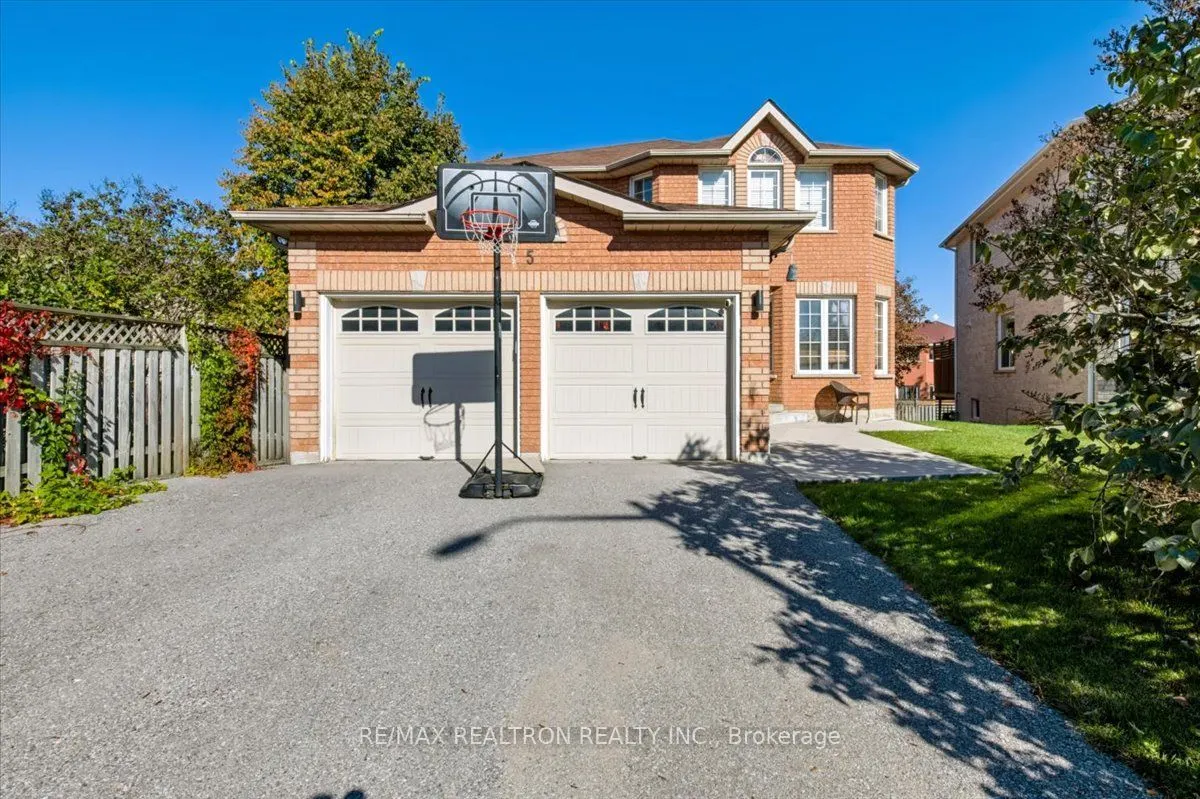 5 Widgeon Street