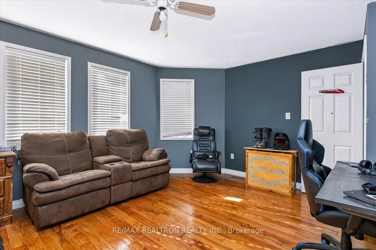 5 Widgeon Street