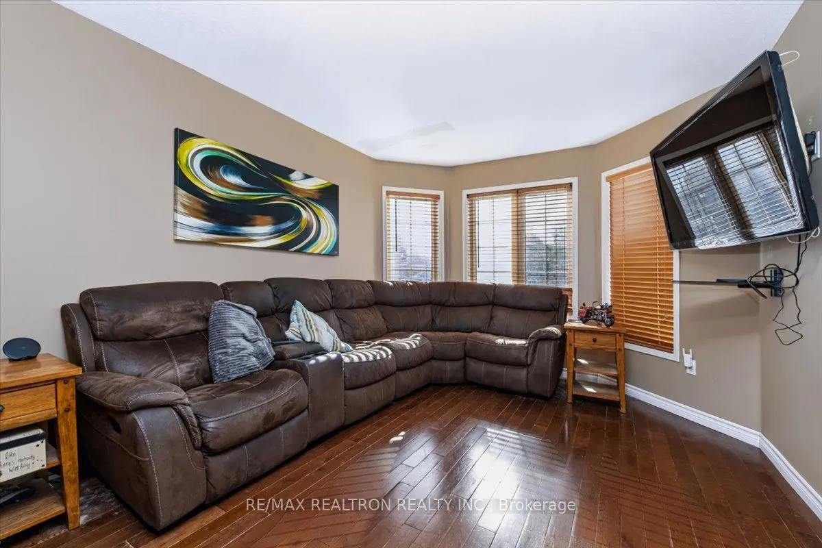 5 Widgeon Street