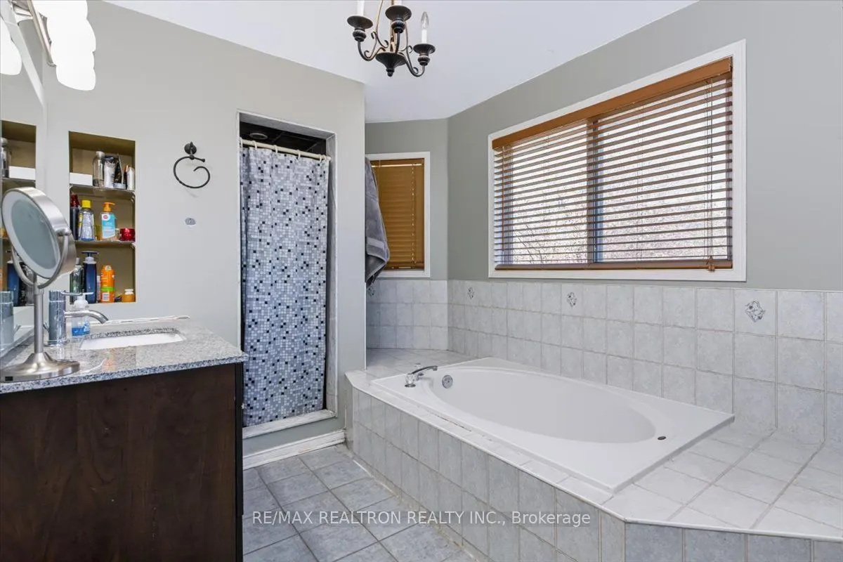 5 Widgeon Street
