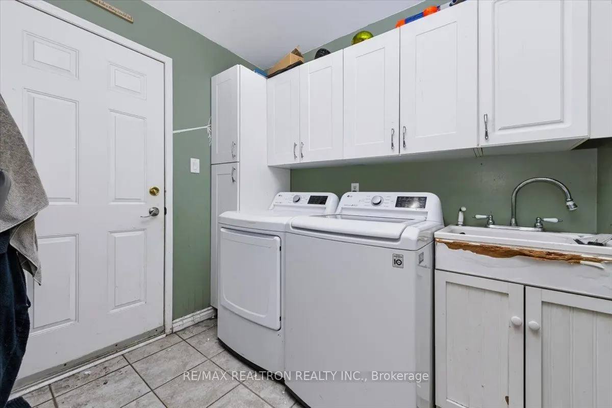 5 Widgeon Street