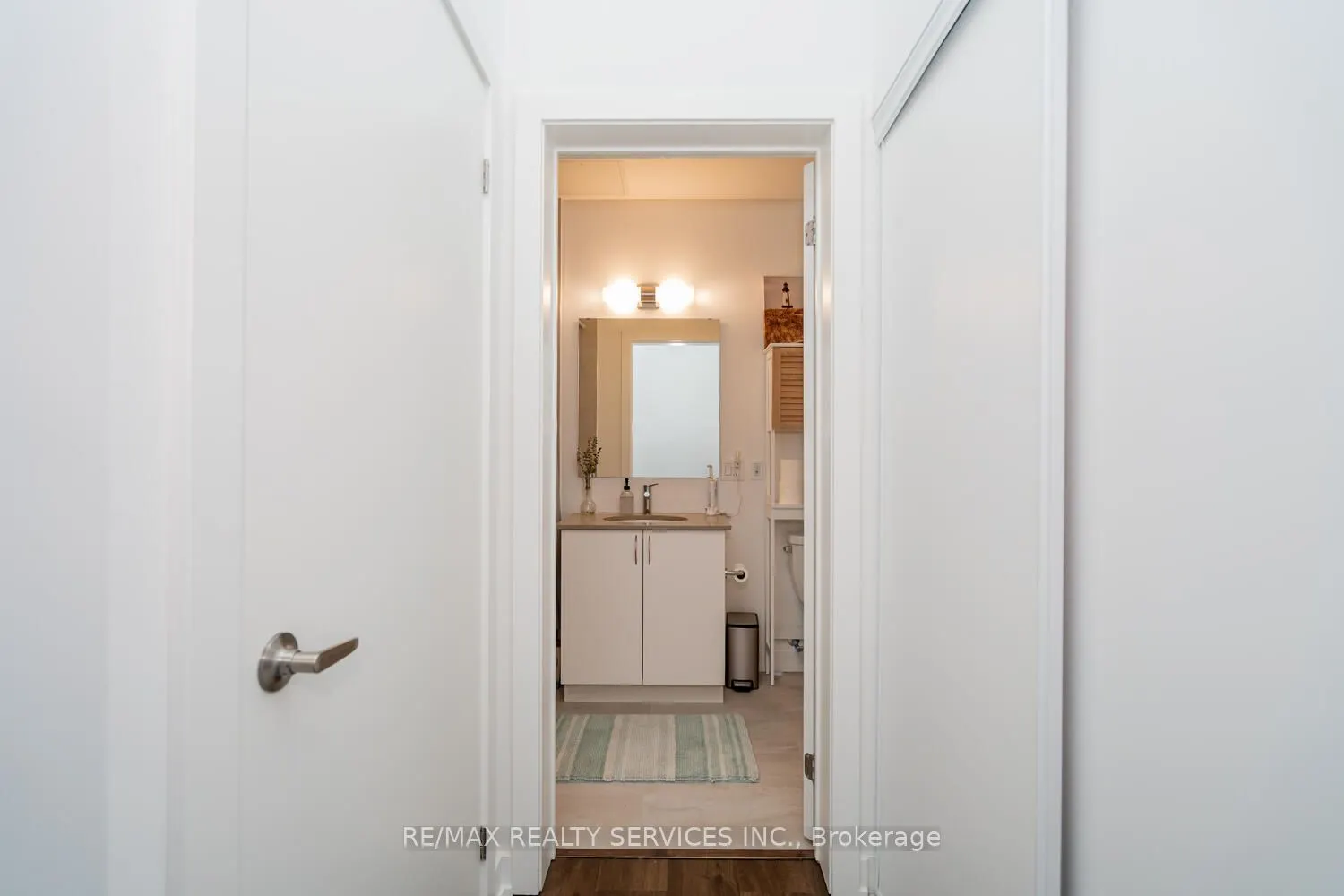 56 Lakeside Terrace #108