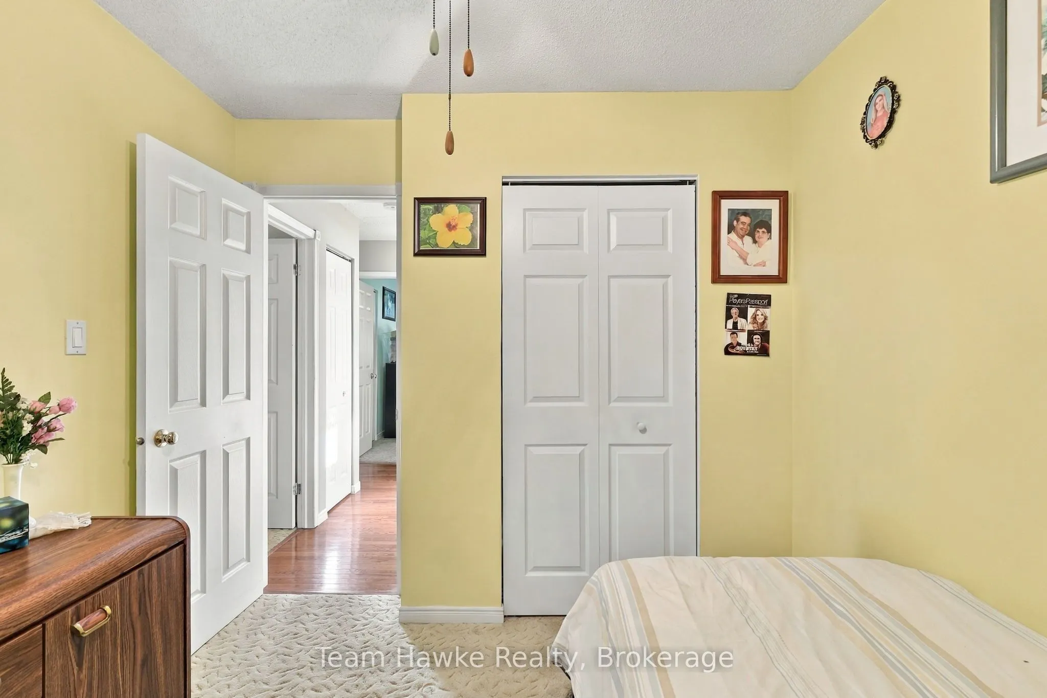 464 West Street W