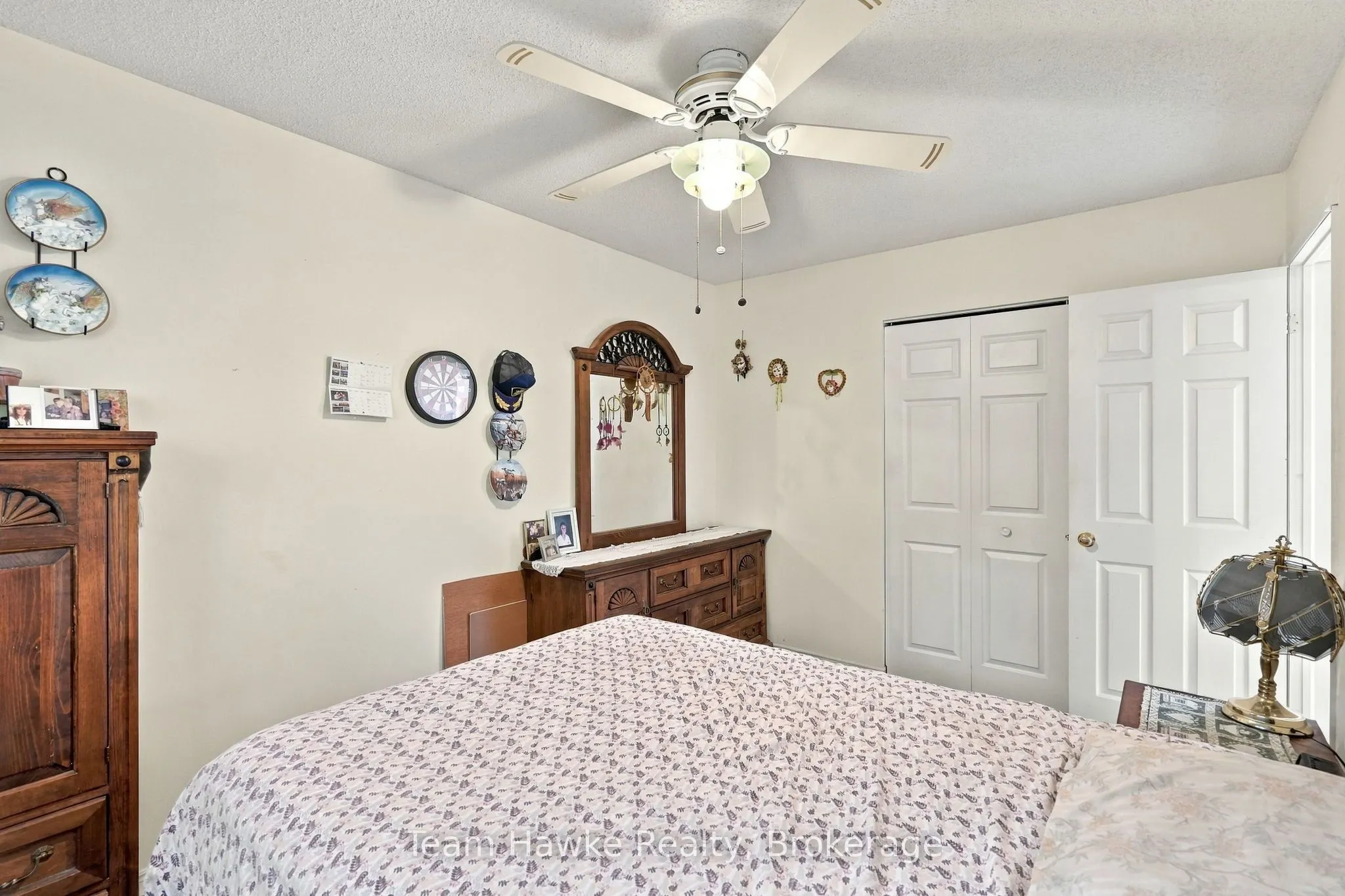 464 West Street W