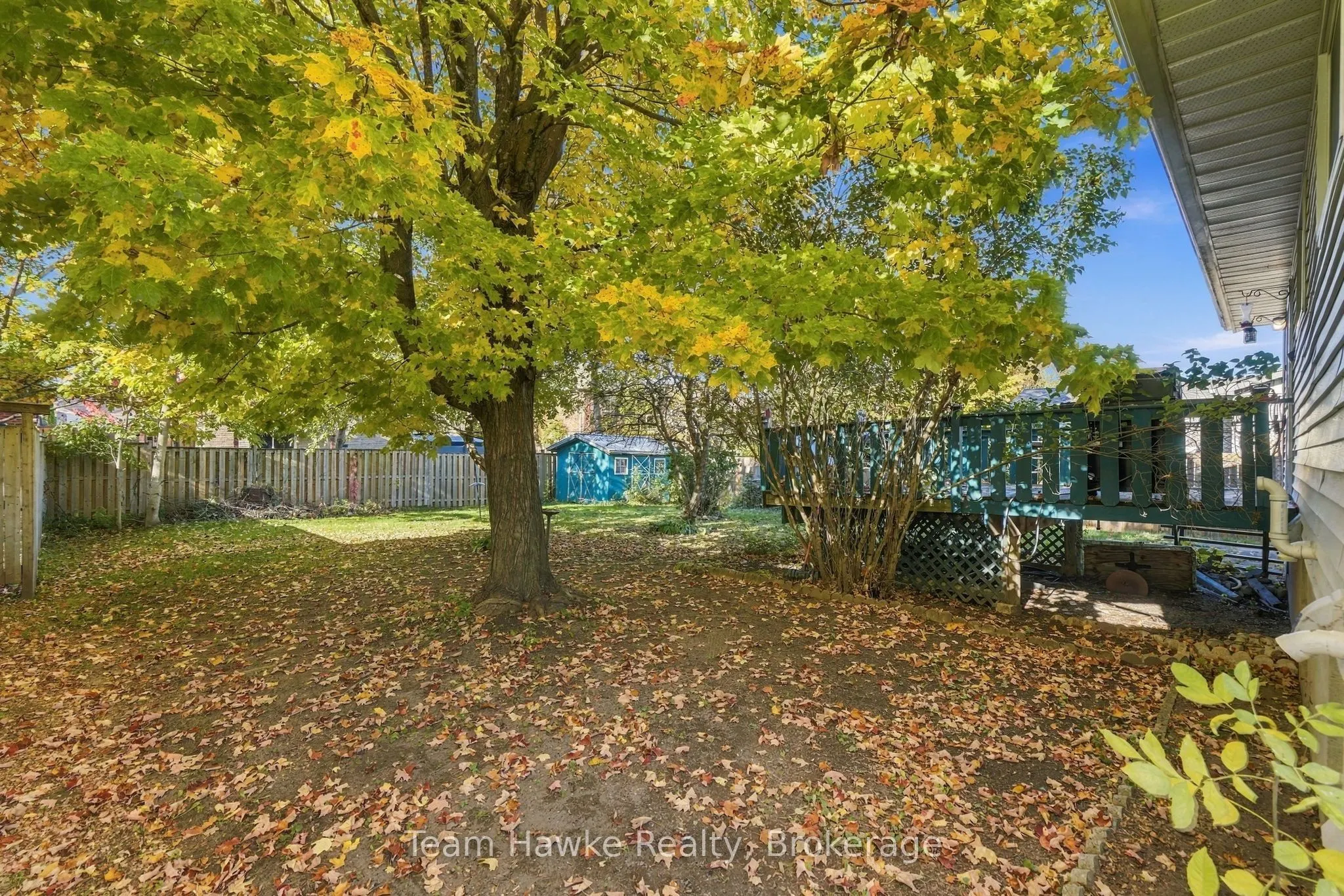464 West Street W