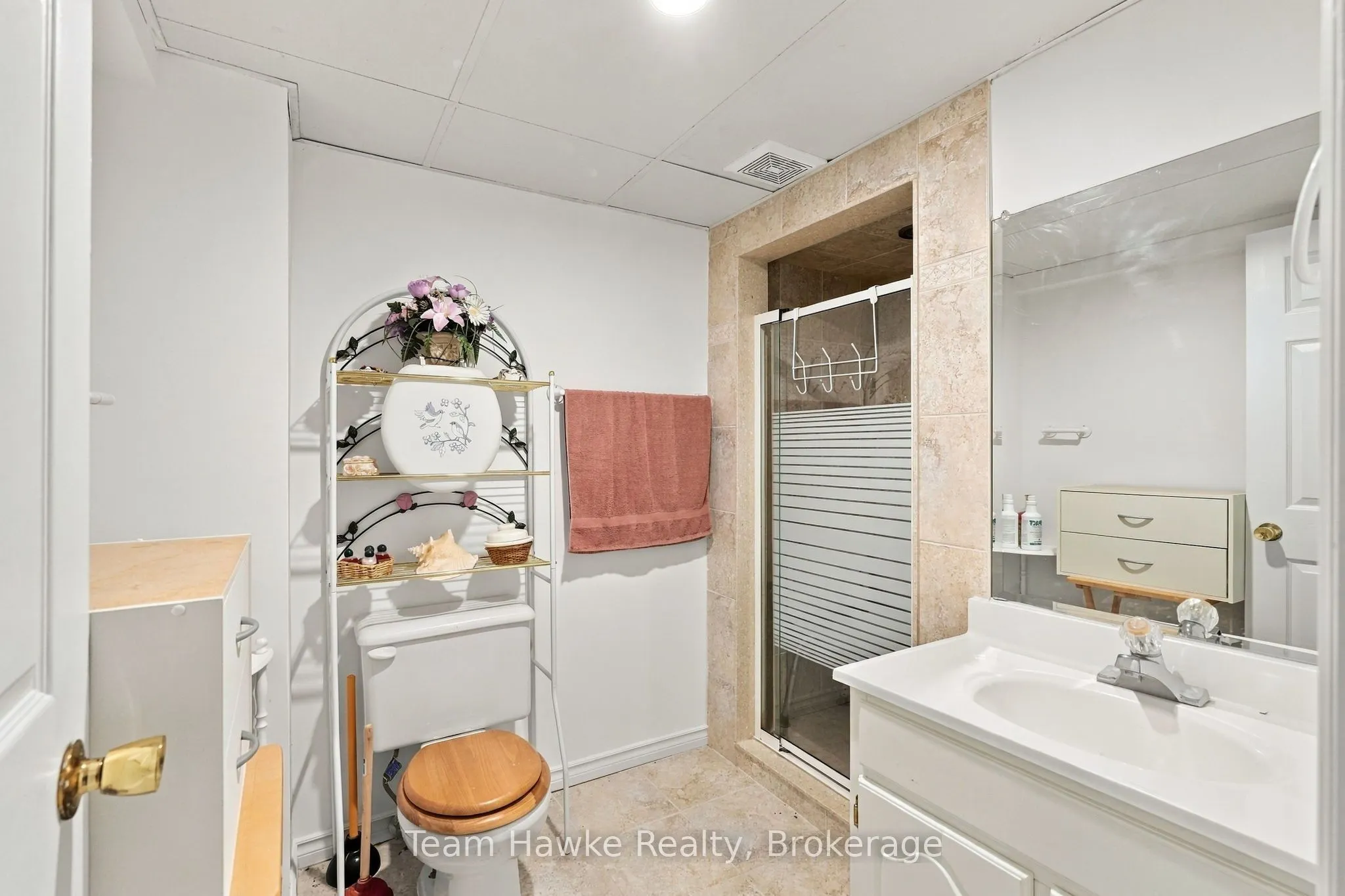 464 West Street W
