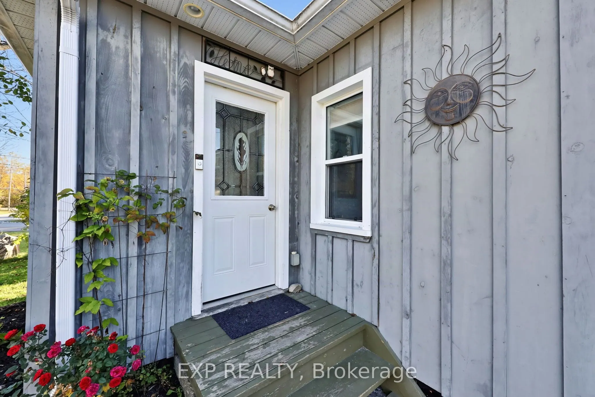 323 BELL Street