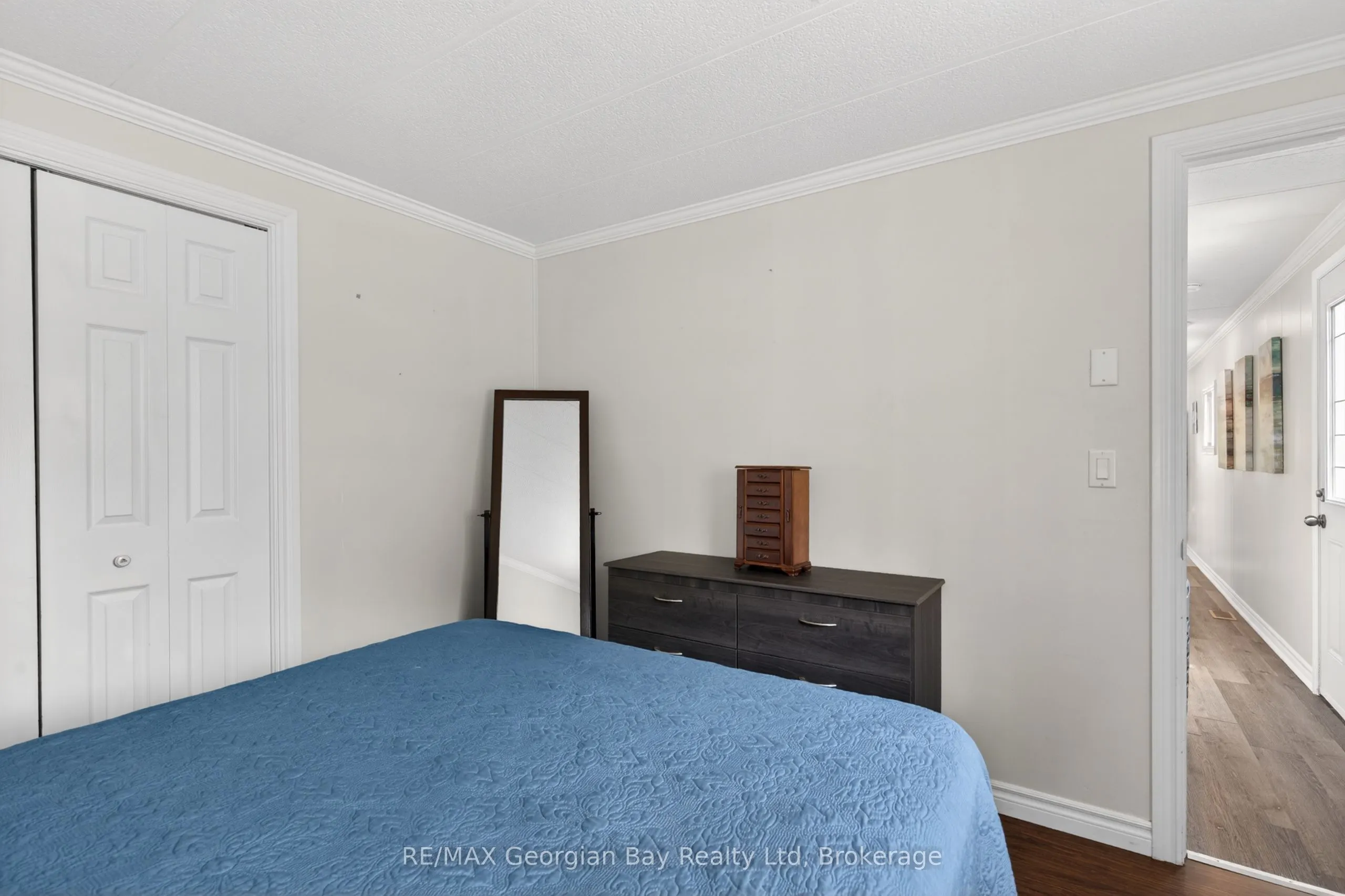 5263 Elliott Side Road #81
