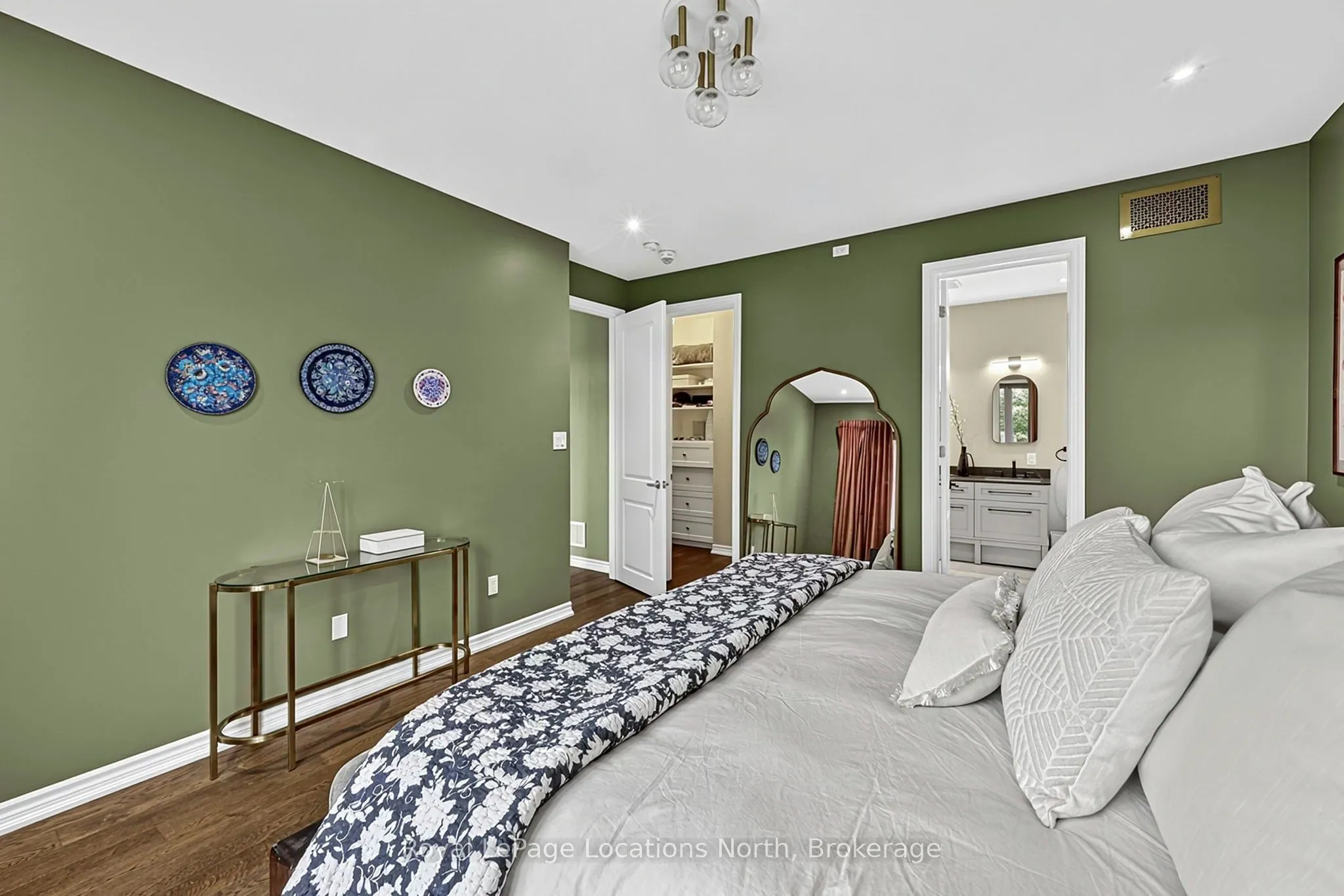 133 Trail Boulevard