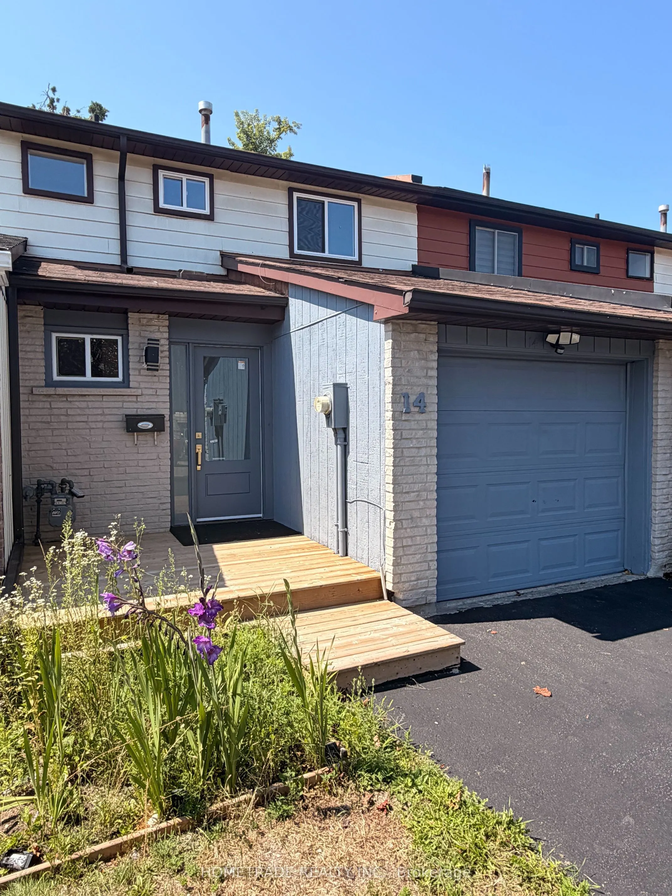 14 Chaucer Crescent
