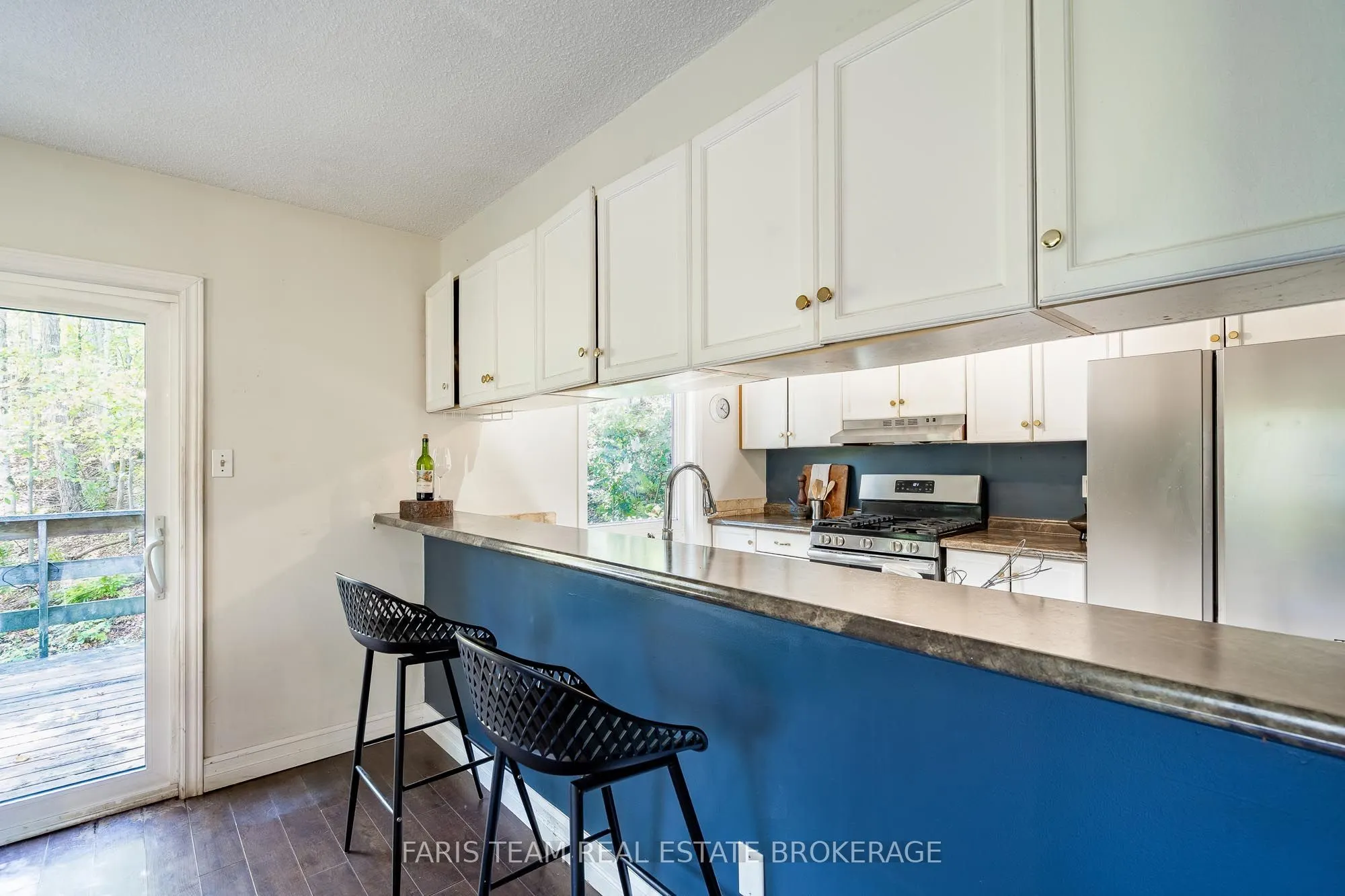 29 Oneida Avenue