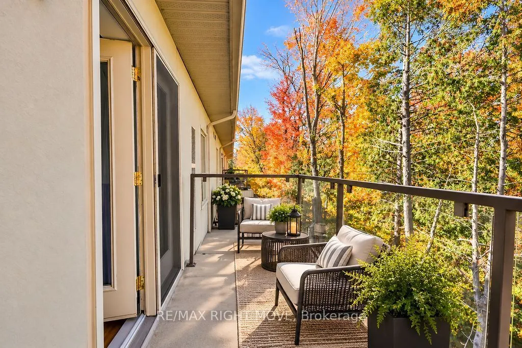 9 Westmount Drive S #Unit 302