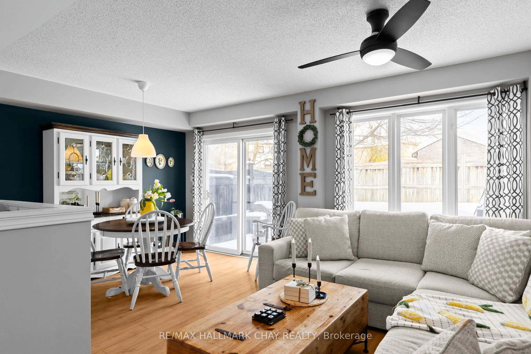 430 MAPLEVIEW Drive E #38
