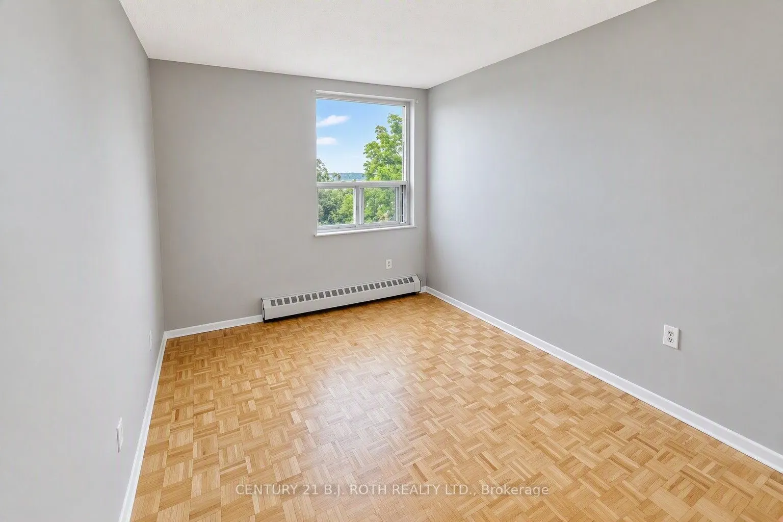 90 Holgate Street #405