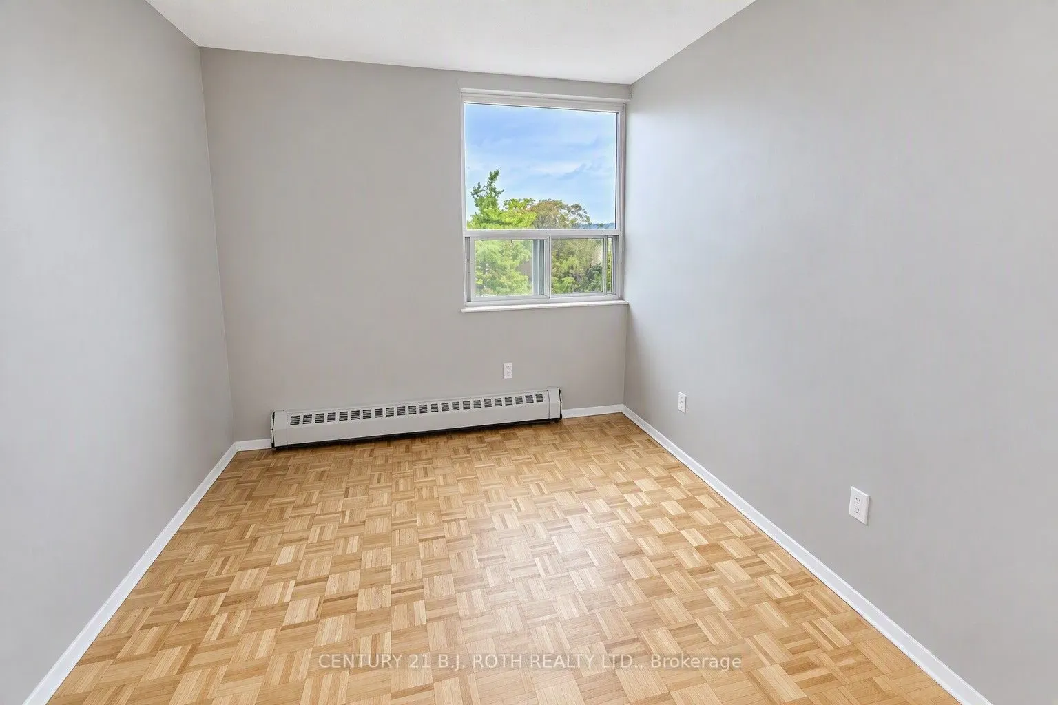 90 Holgate Street #405