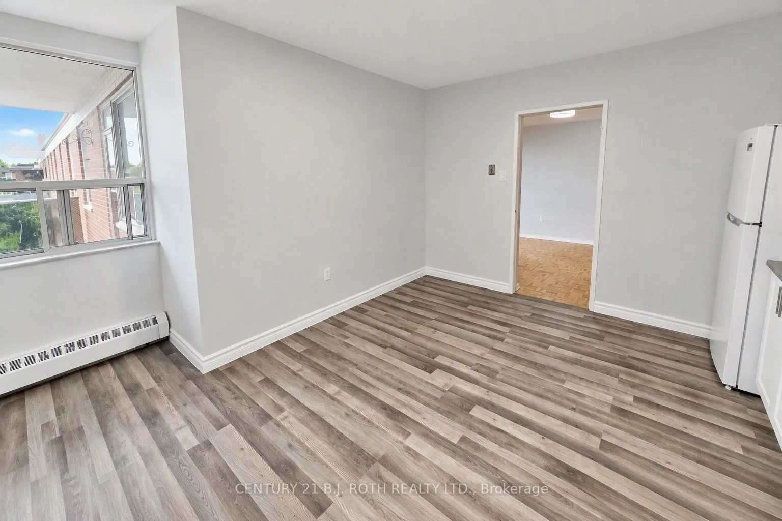 90 Holgate Street #405
