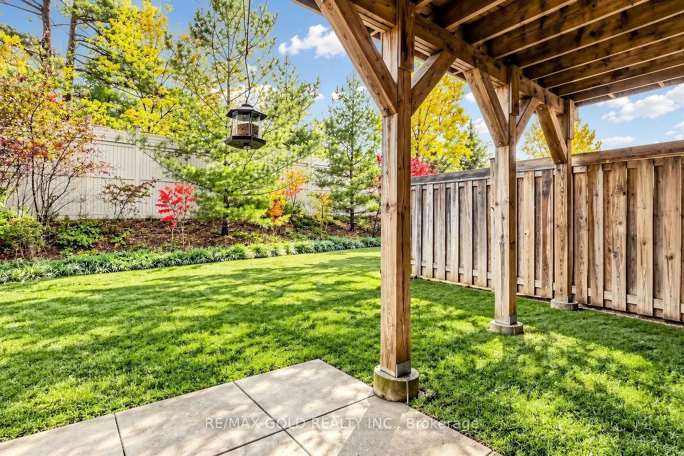 57 Ferndale Drive S #9