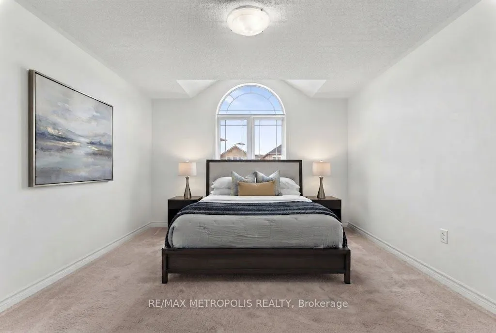 25 Southwoods Crescent #57