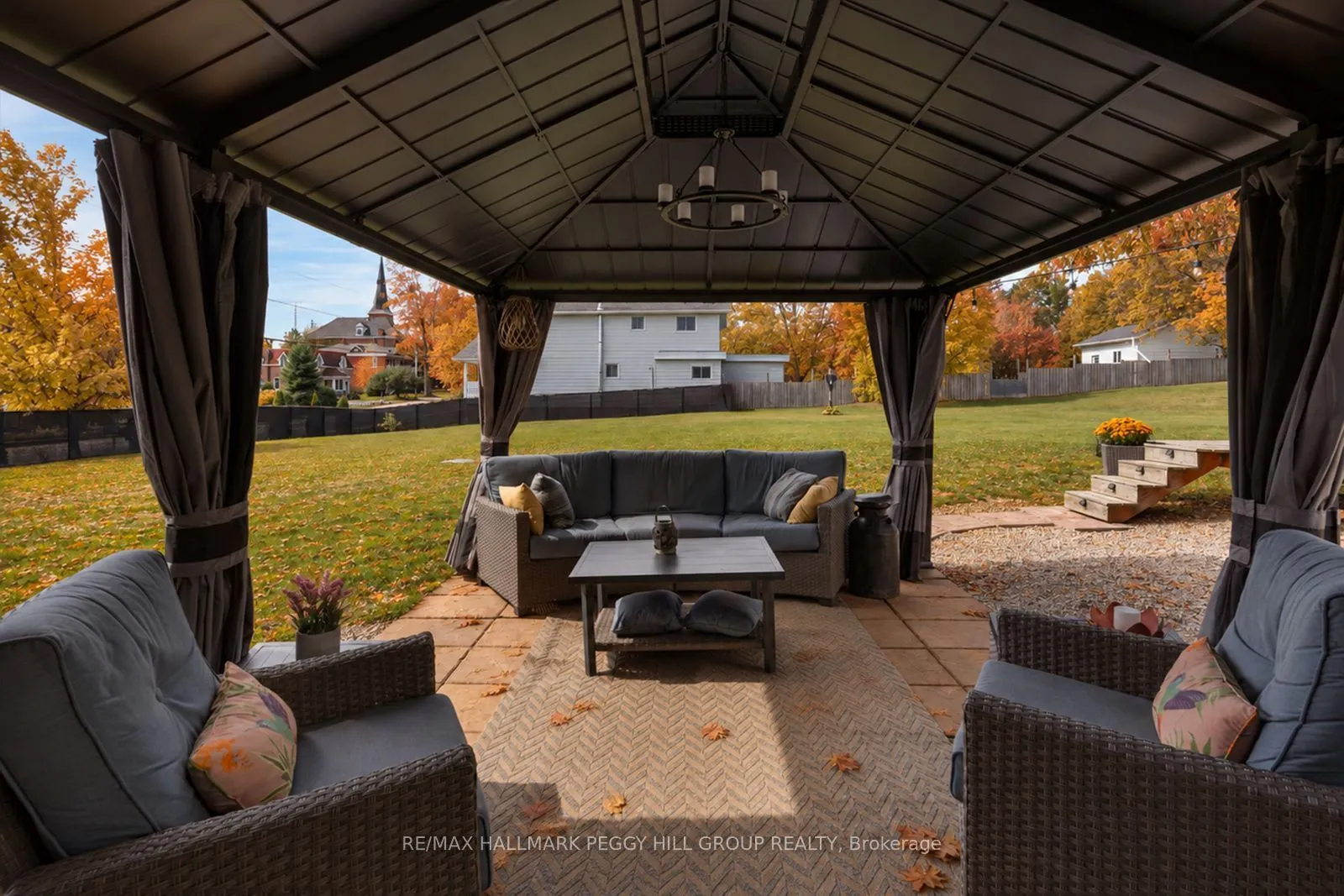 312 Lafontaine Road W