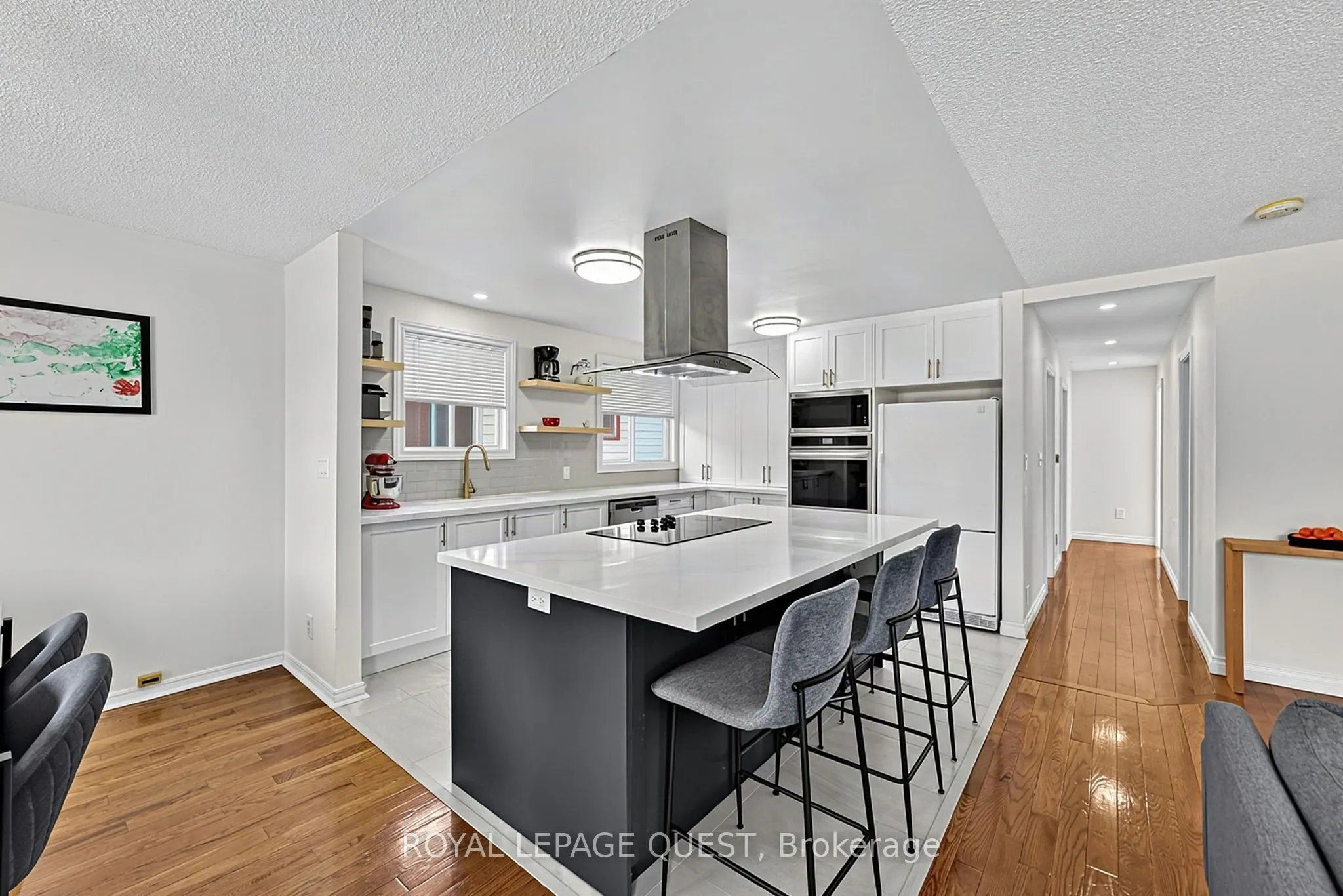 453 Mooney Crescent
