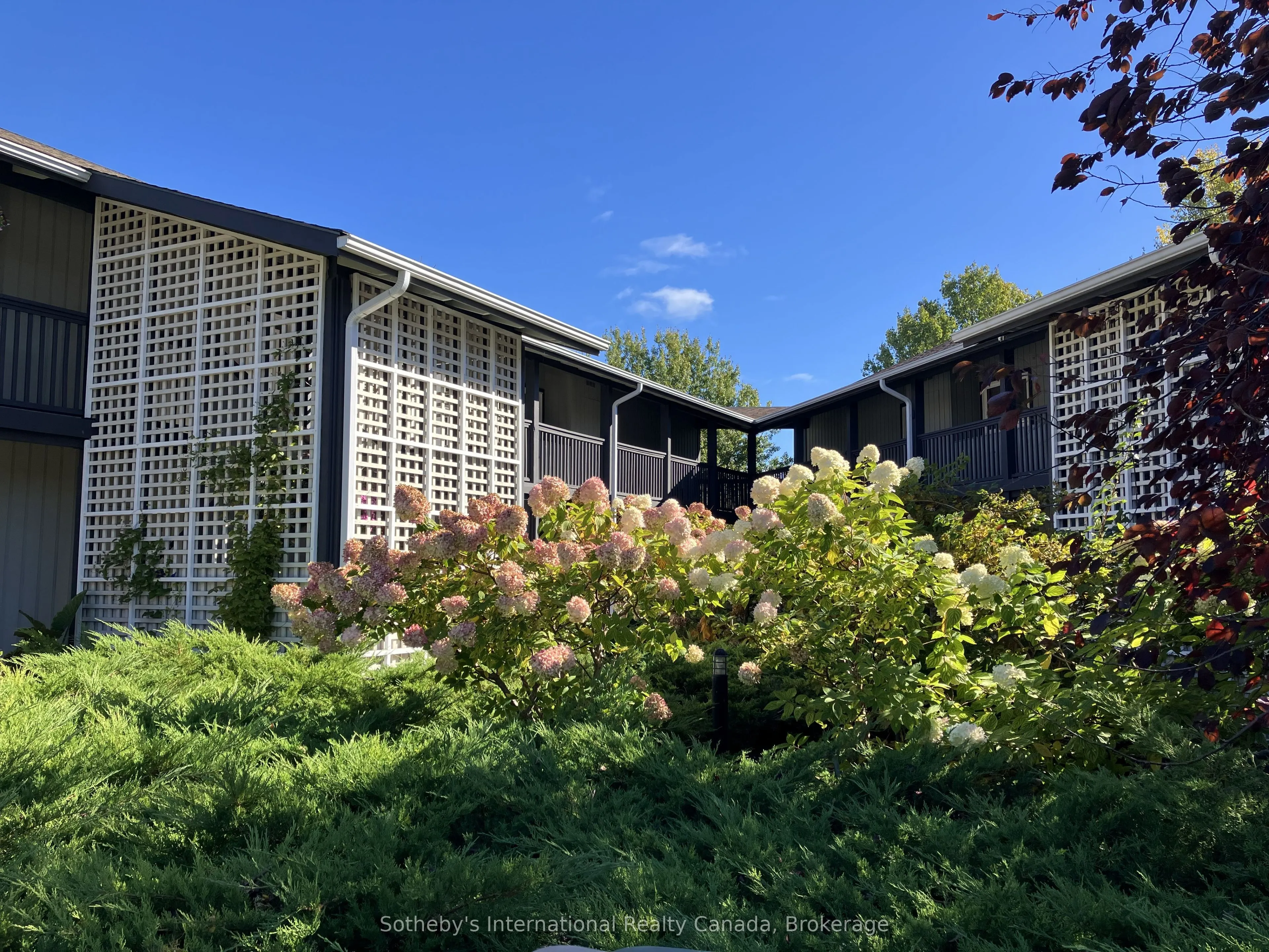 679 Johnston Park Avenue #12