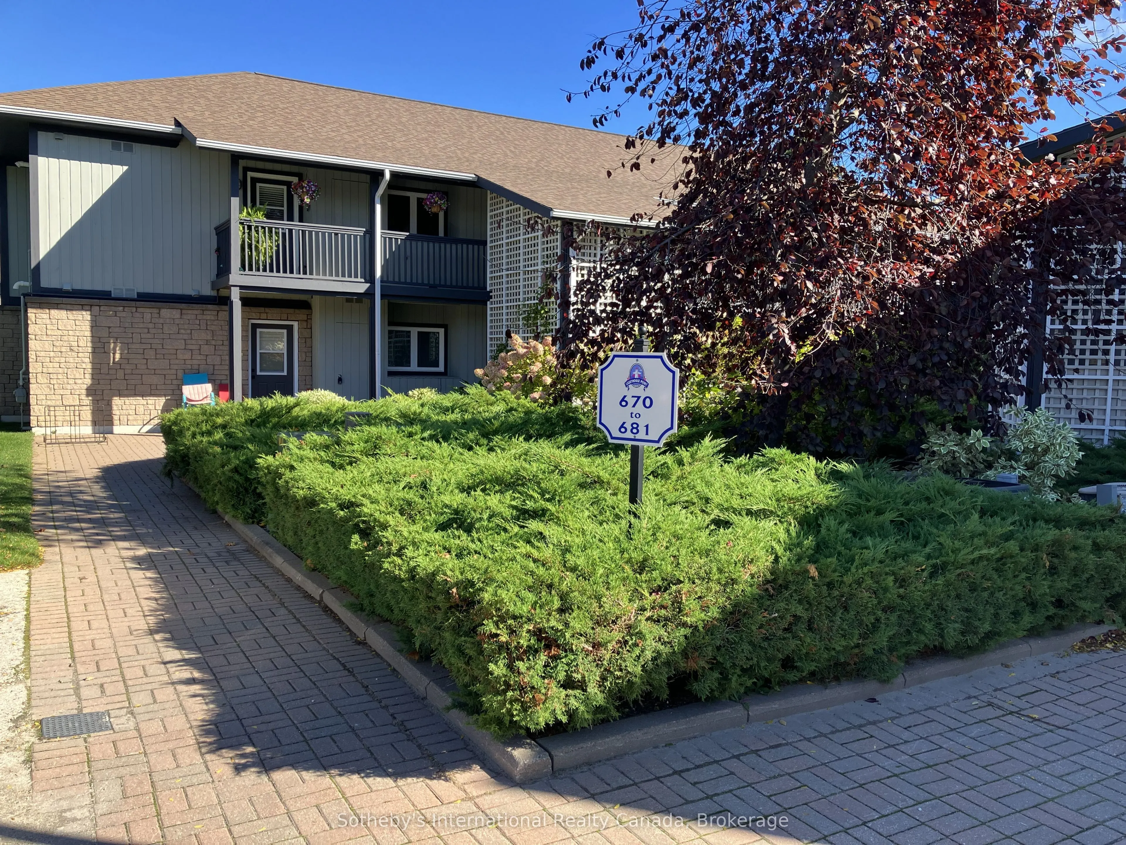 679 Johnston Park Avenue #12