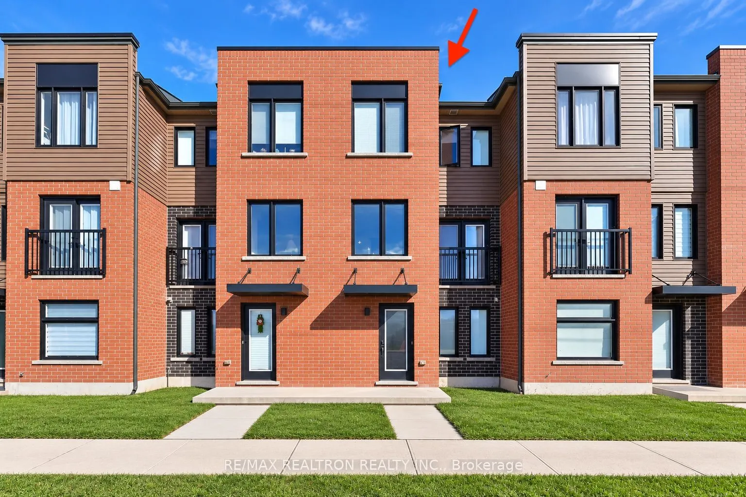 7 Fairlane Avenue