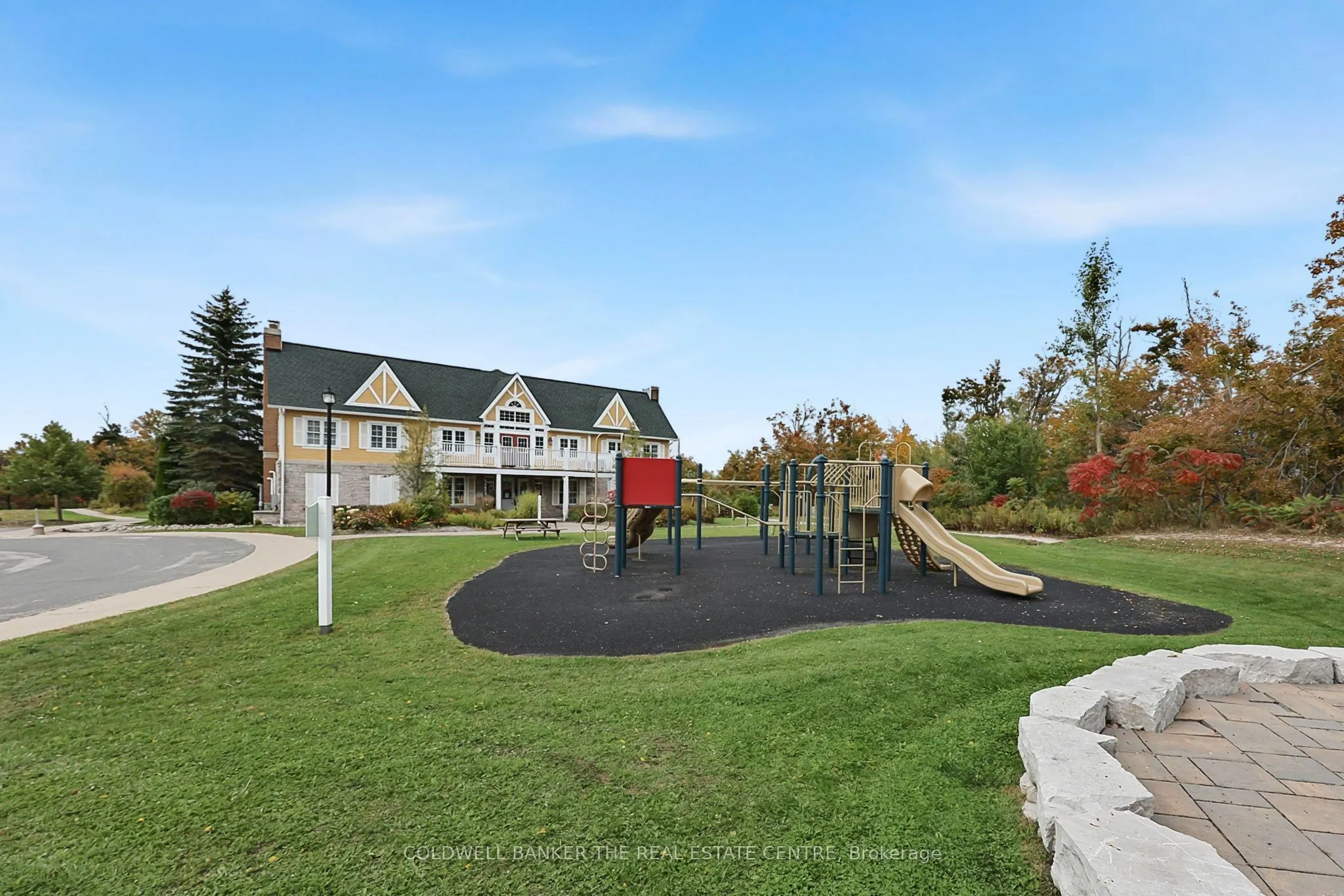 90 Highland Drive #2094-2095
