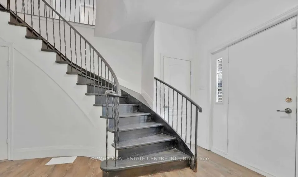 7779 Somerset Drive