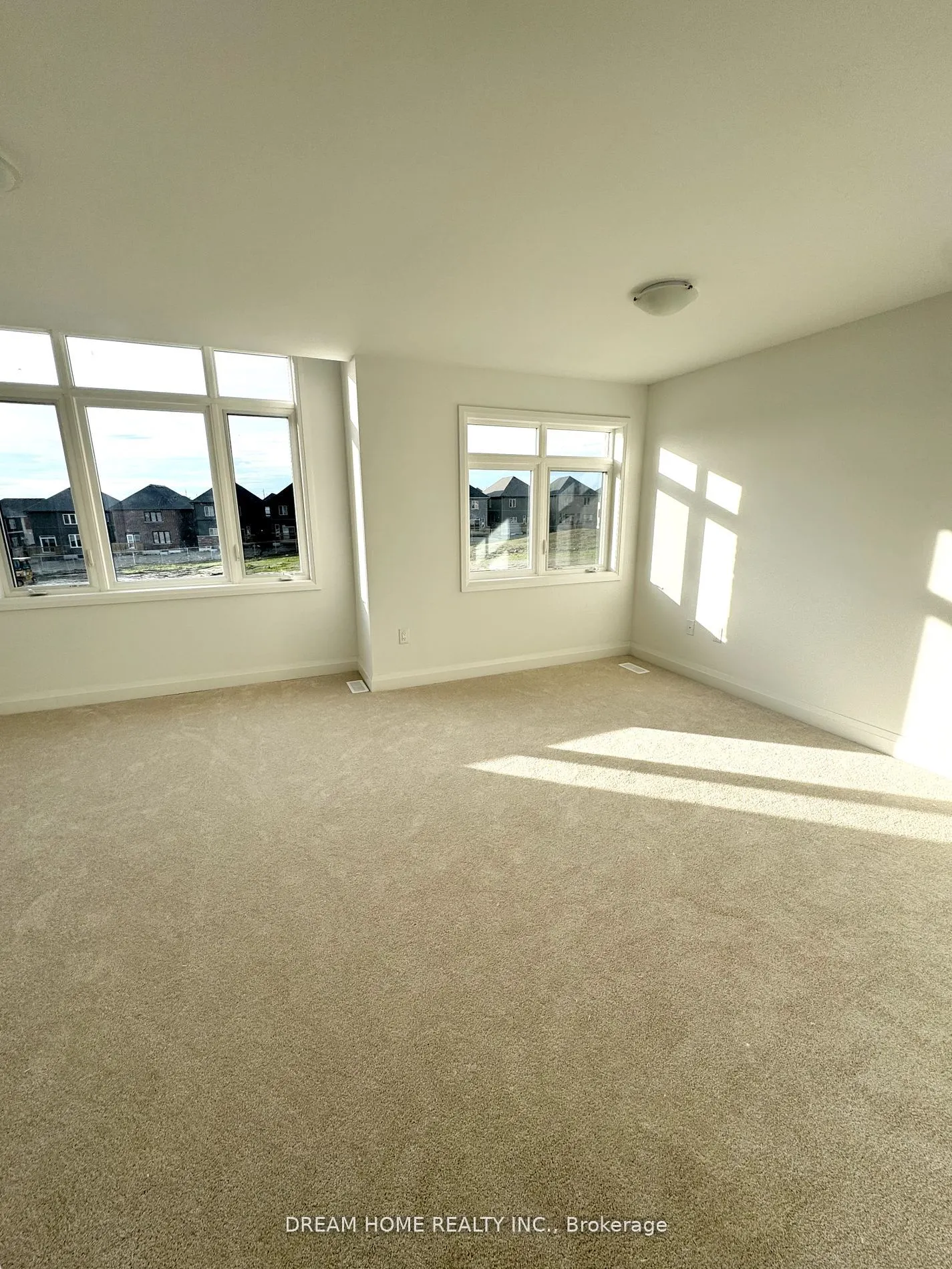7 Gateway Drive