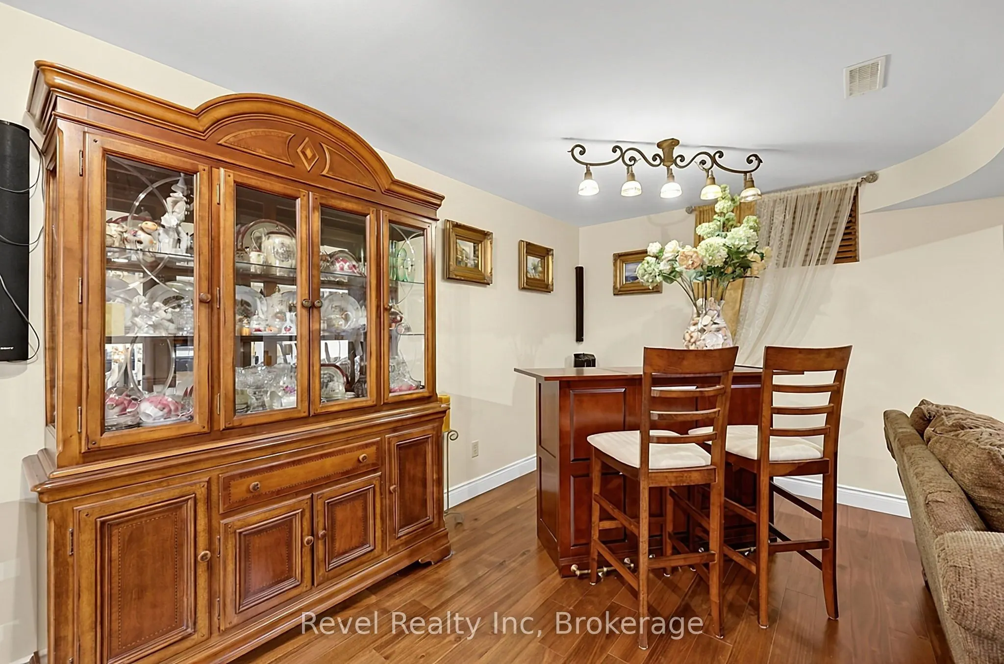 161 Desroches Trail