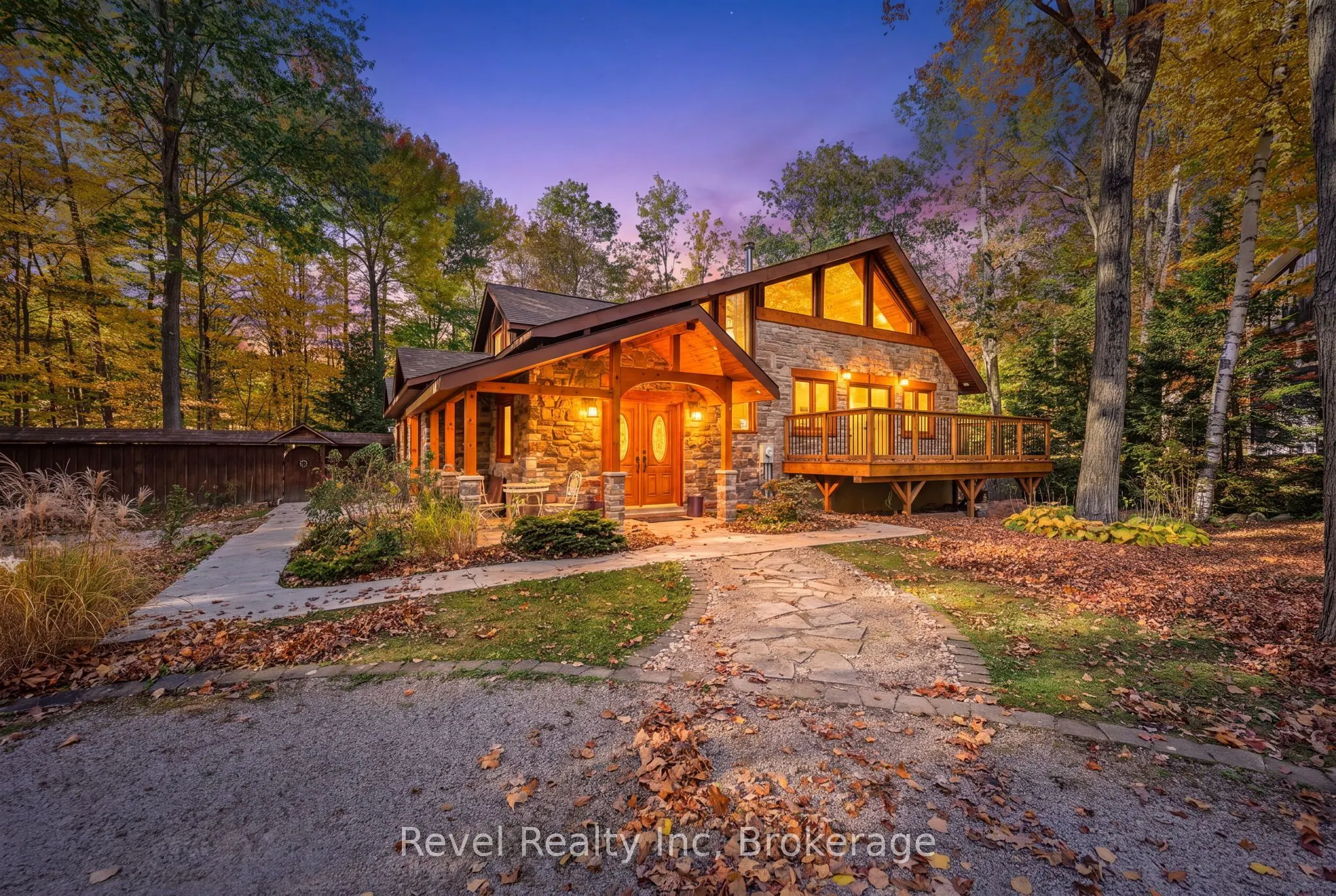 161 Desroches Trail