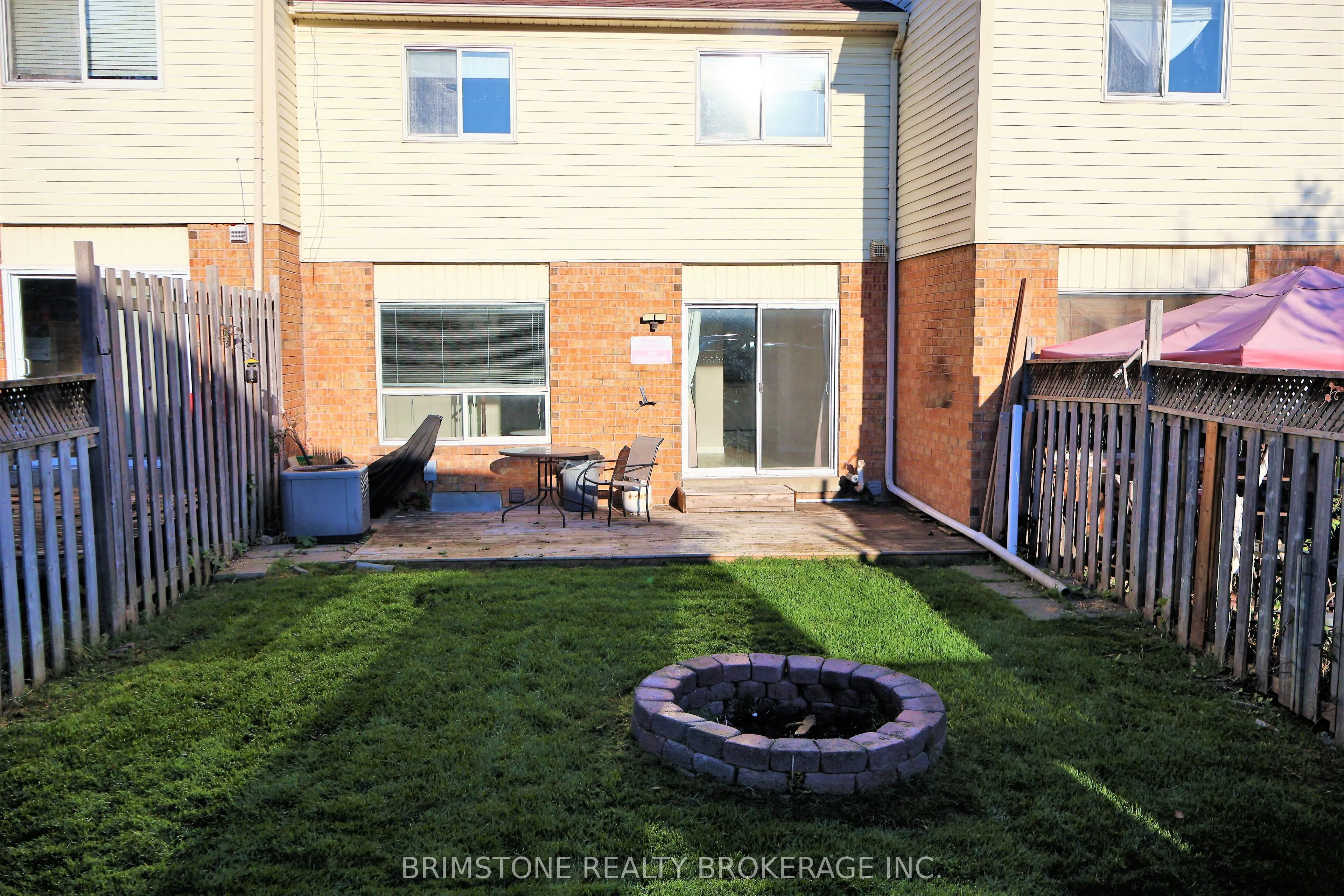 204 Pickett Crescent