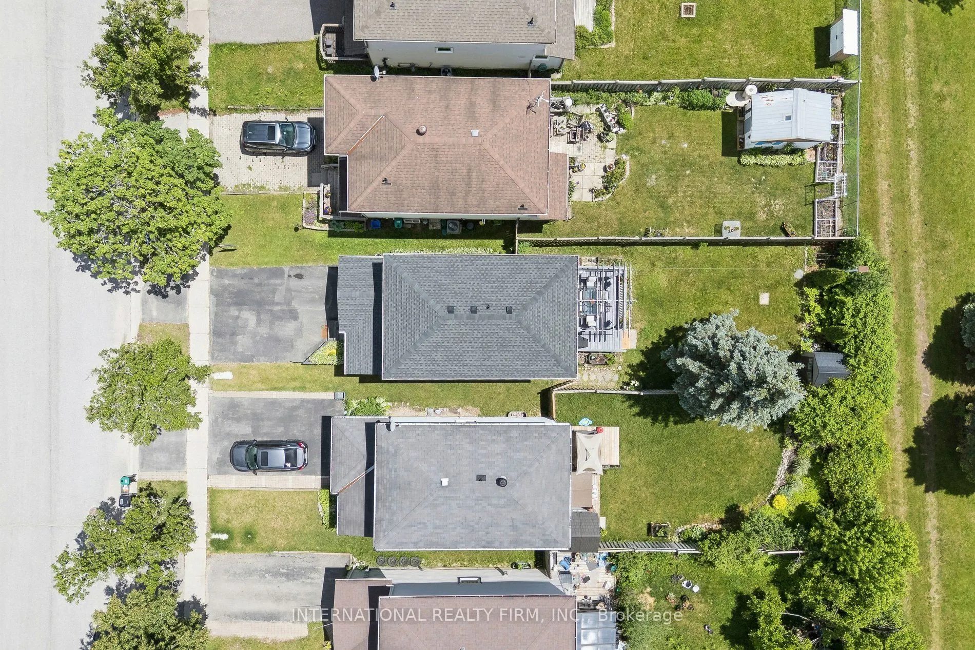 206 Hickling Trail