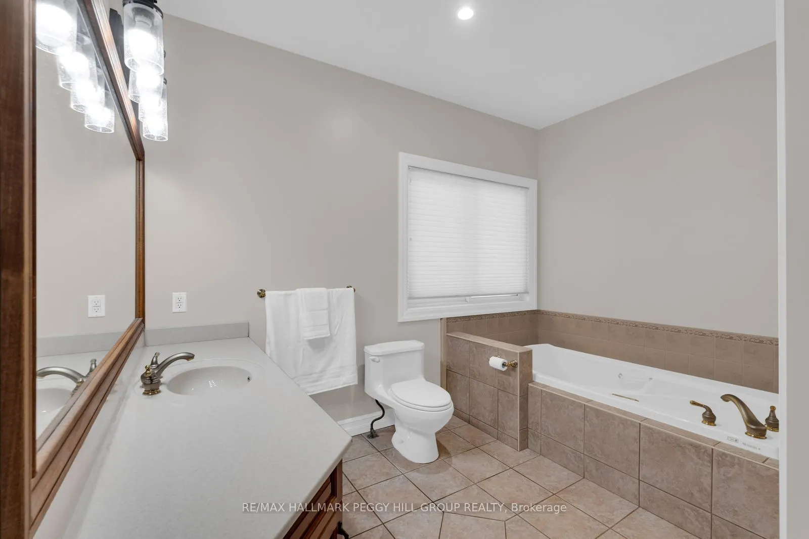 61 White Elm Road