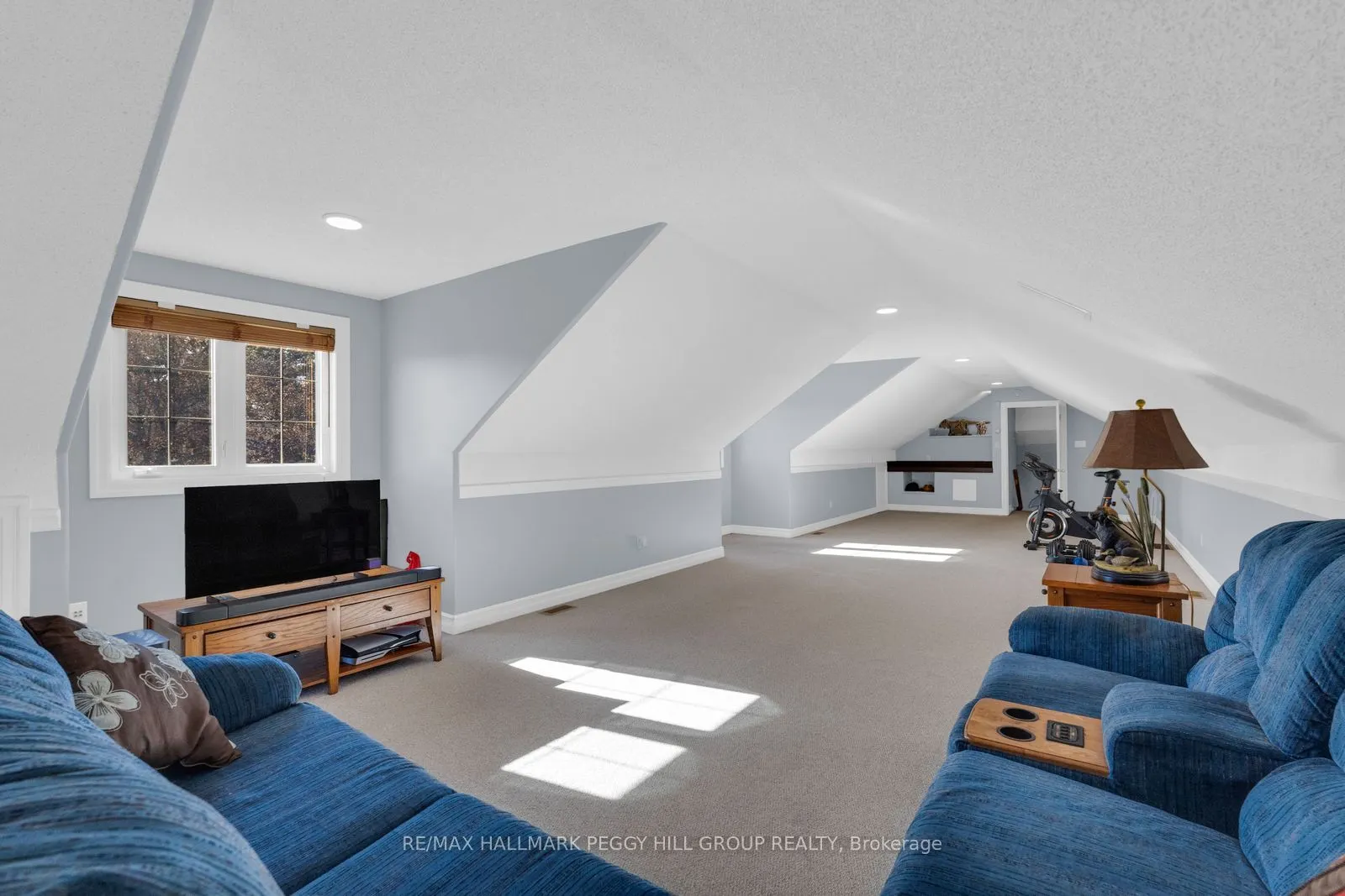 61 White Elm Road