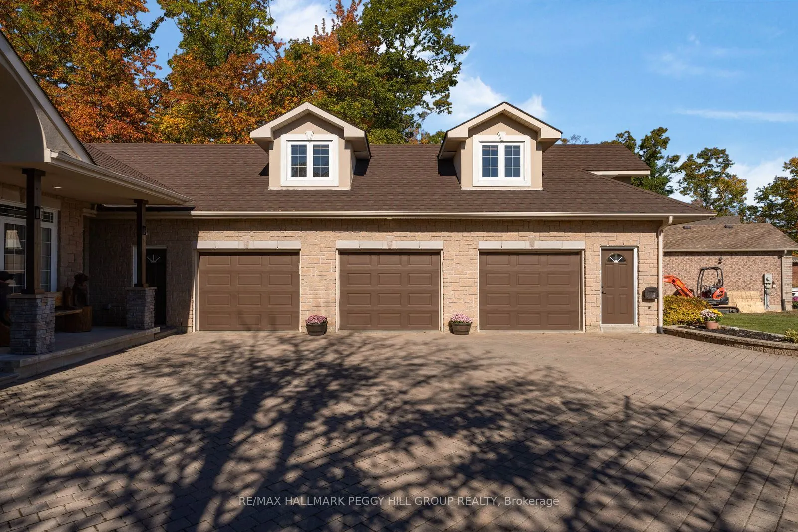 61 White Elm Road