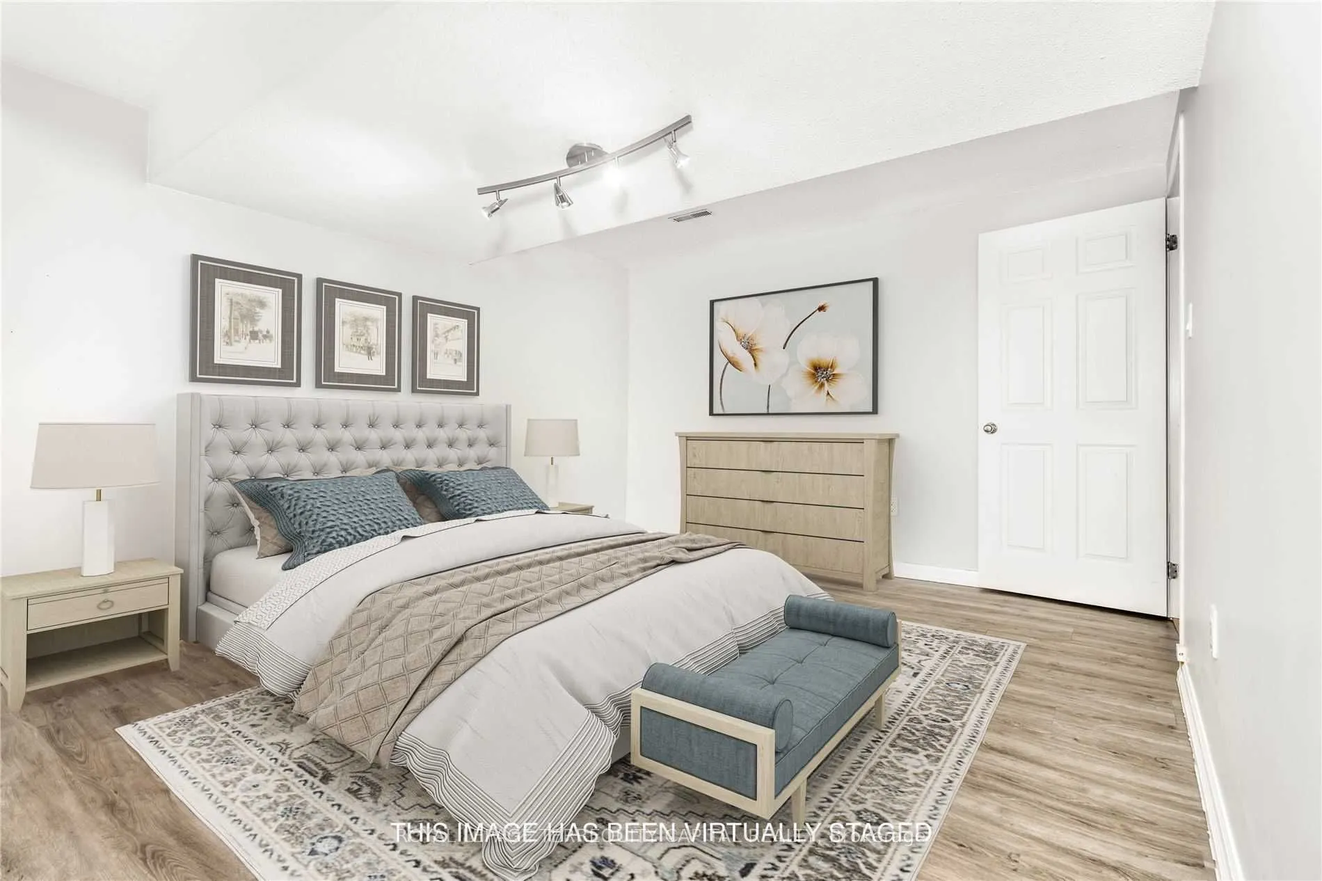 25 Whitehorn Crescent #Lower