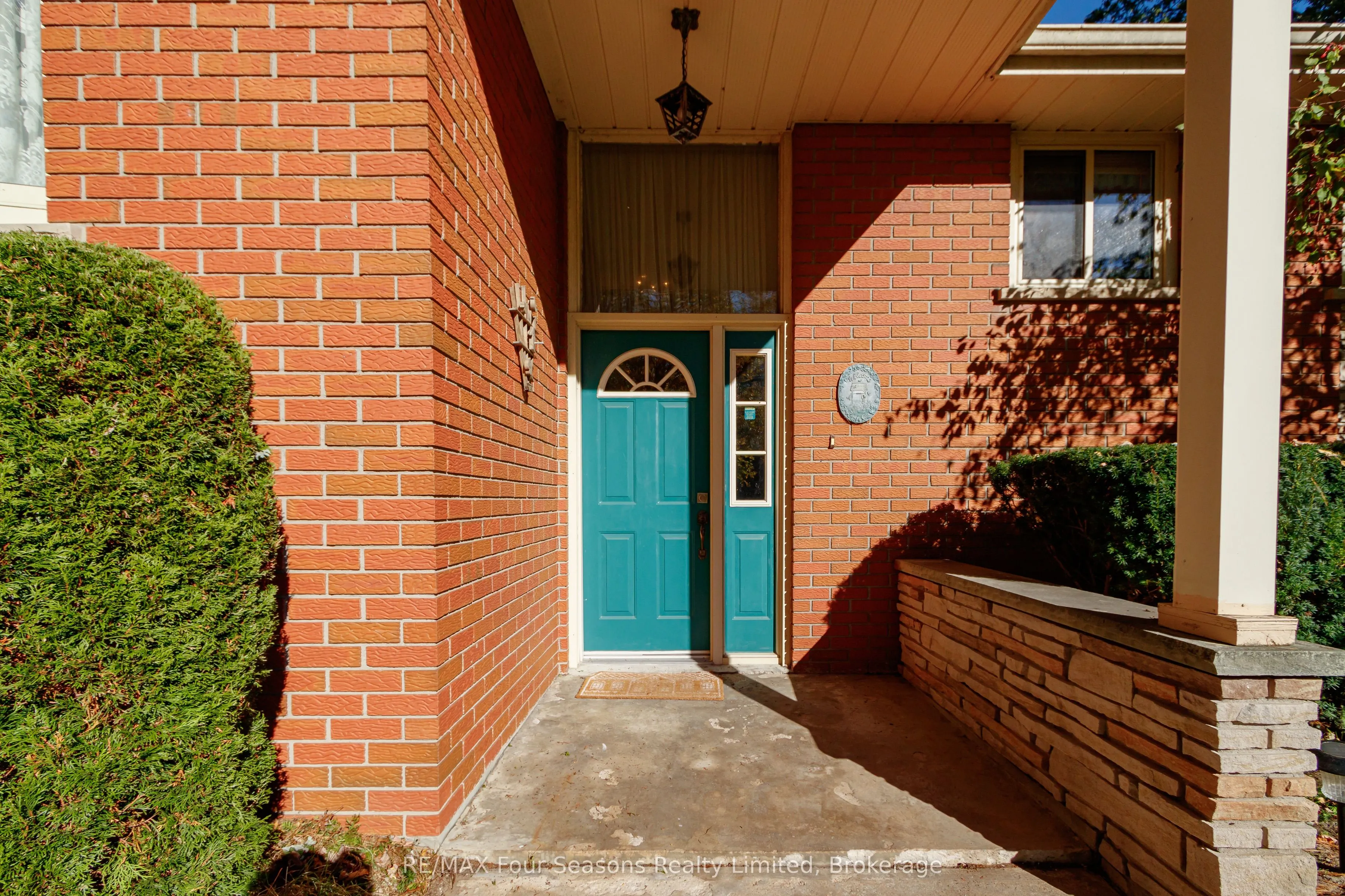26 Locke Avenue