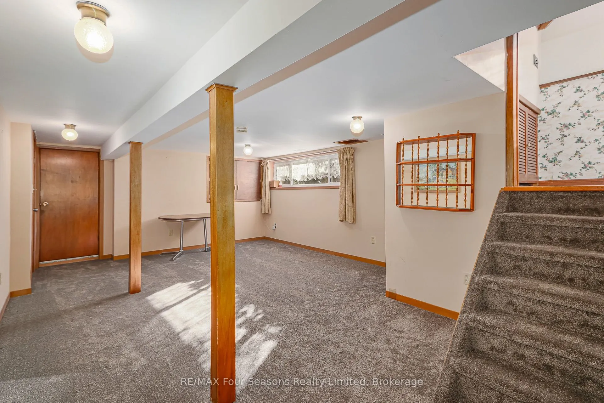 26 Locke Avenue