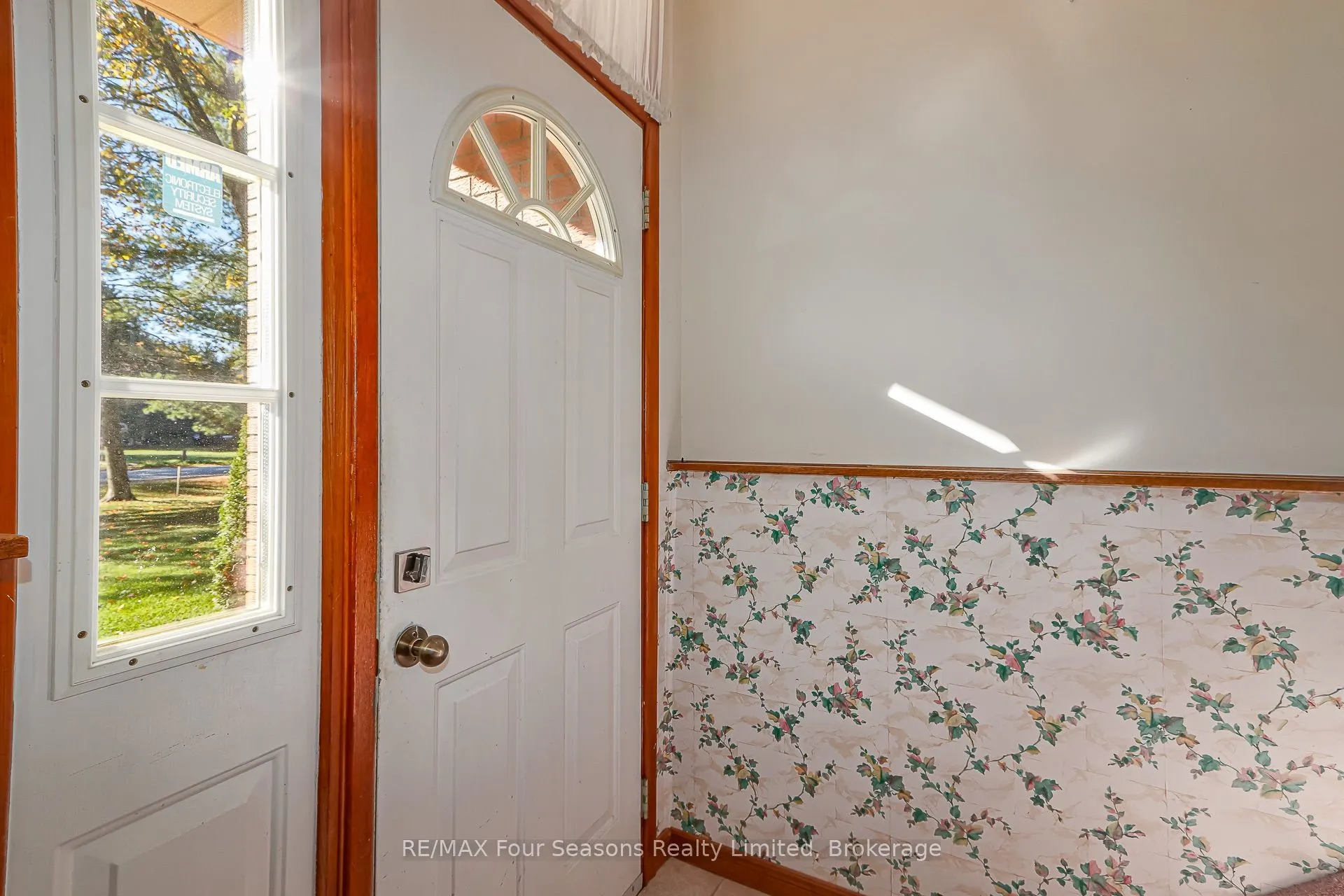 26 Locke Avenue