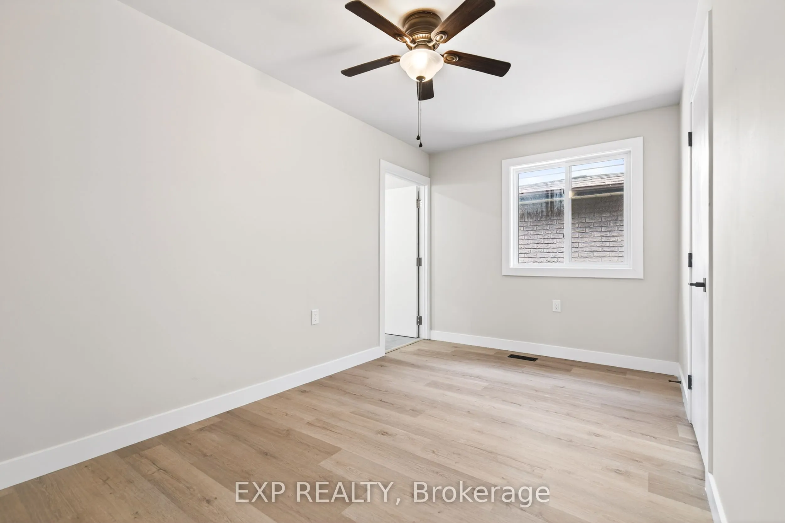 263 Anne Street N #1