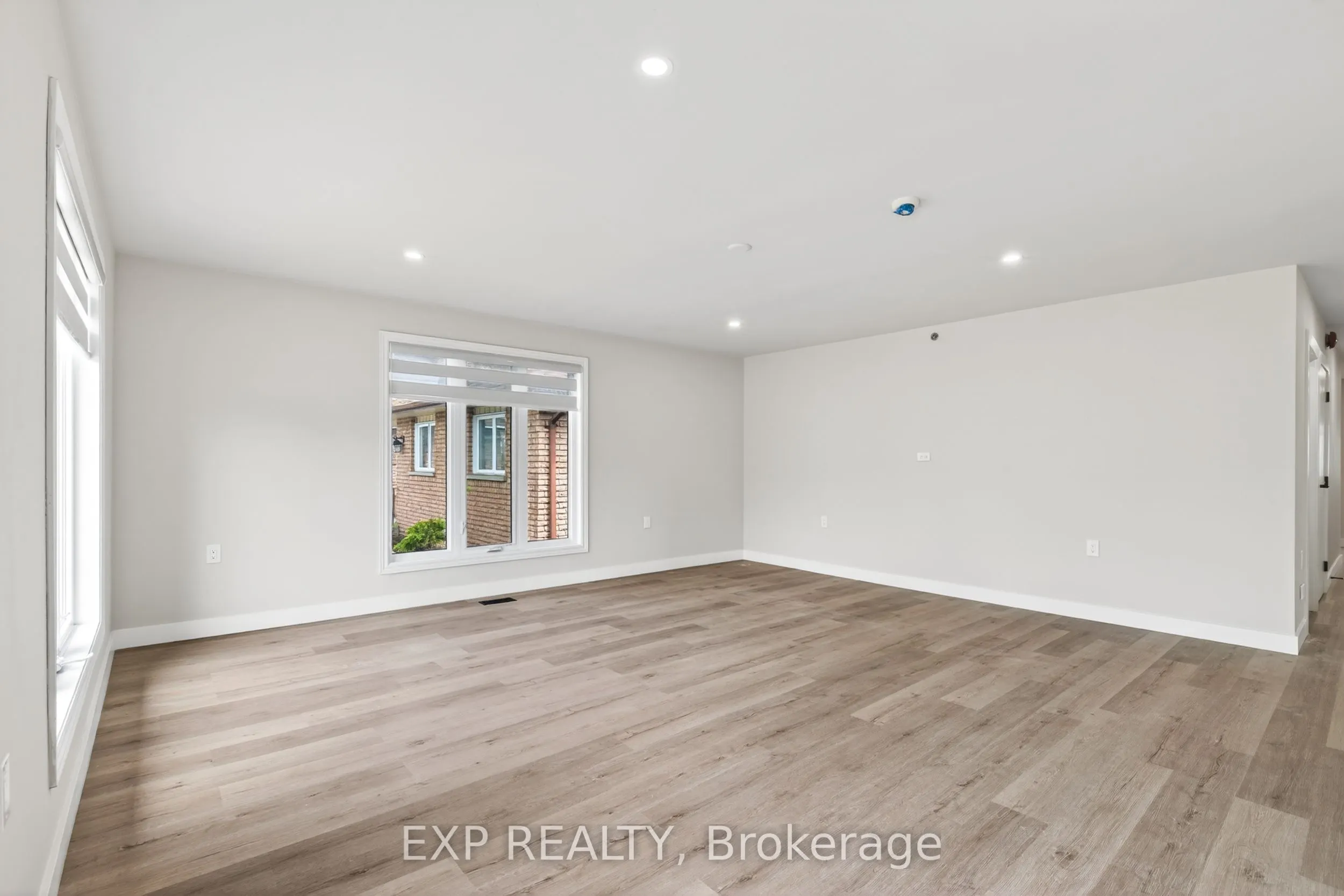 263 Anne Street N #1