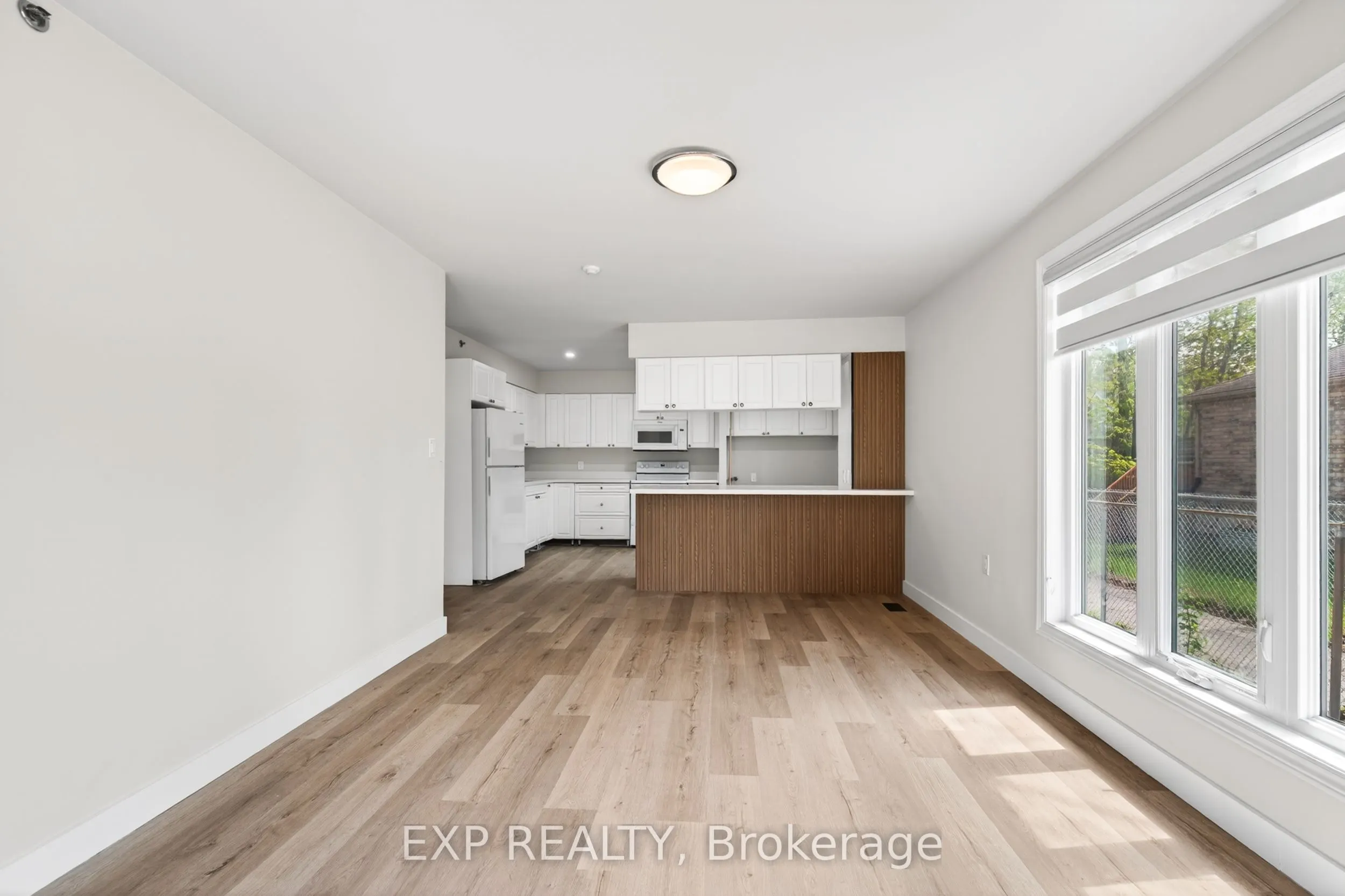 263 Anne Street N #1