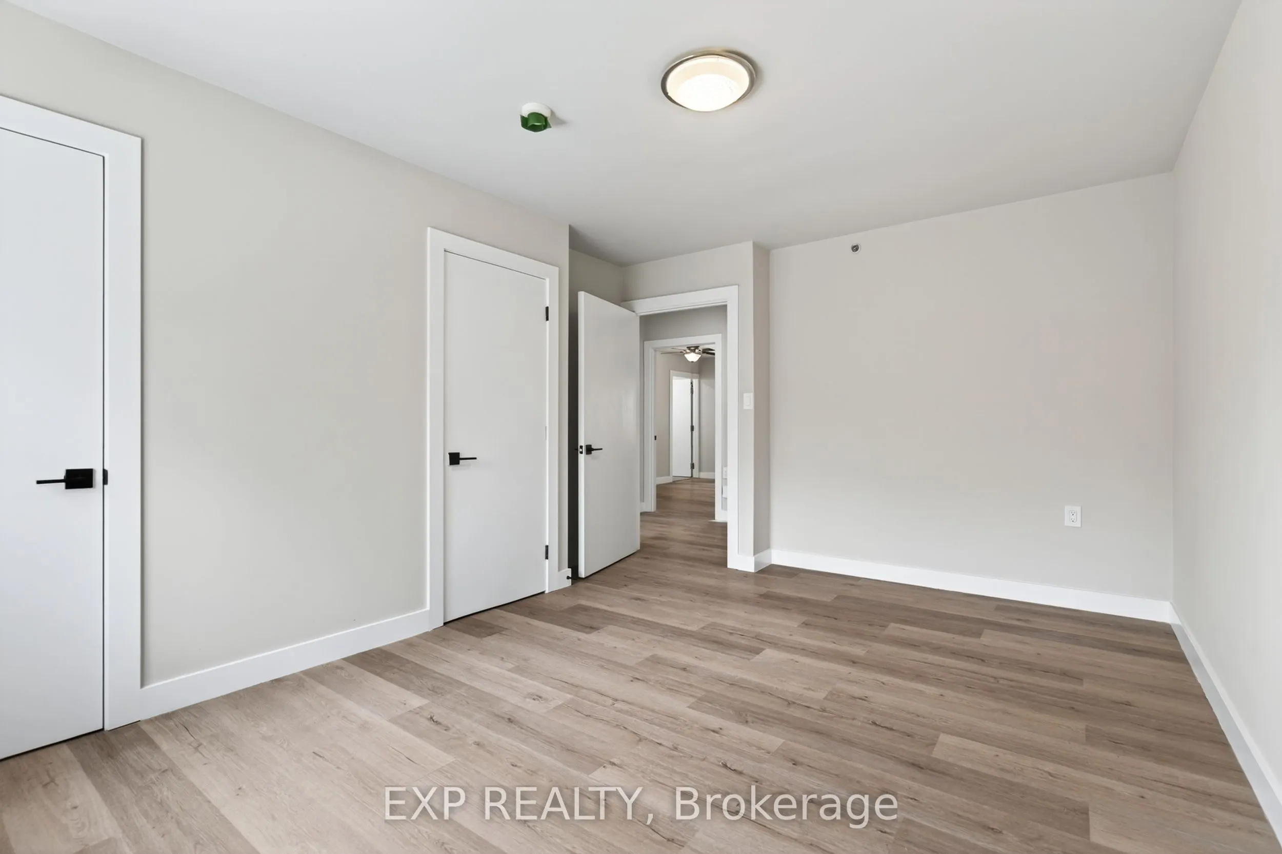 263 Anne Street N #1