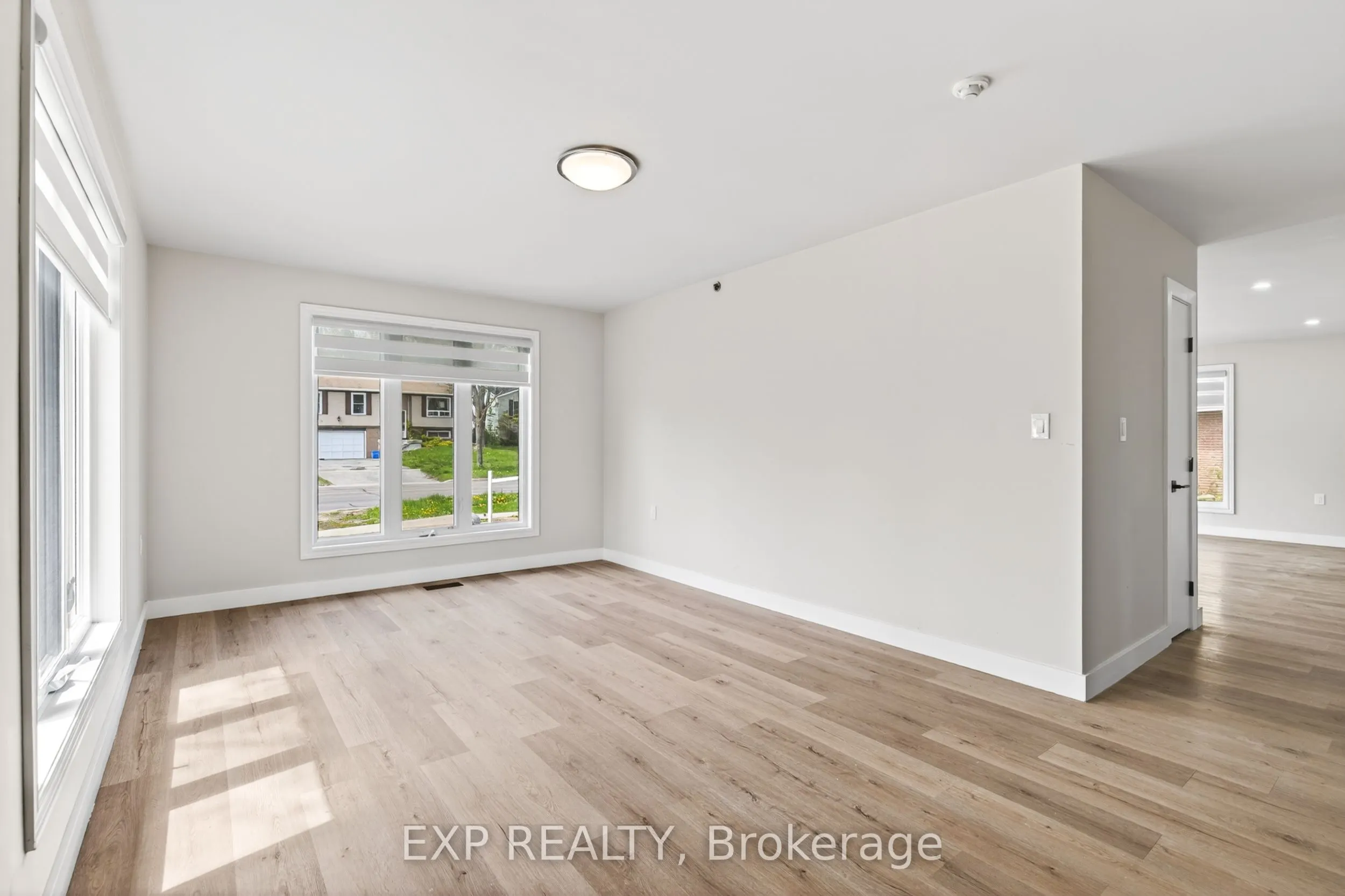 263 Anne Street N #1