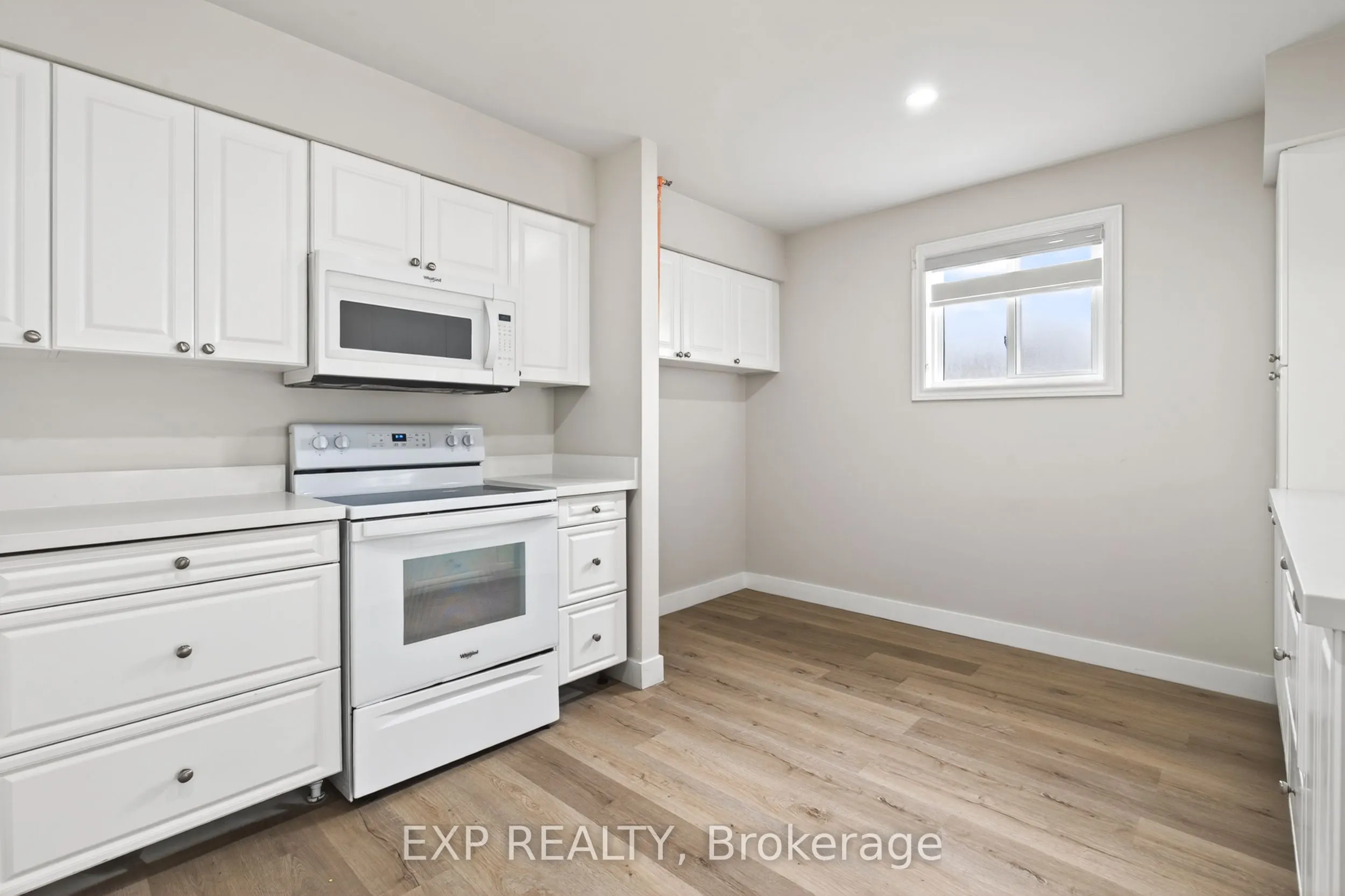 263 Anne Street N #1